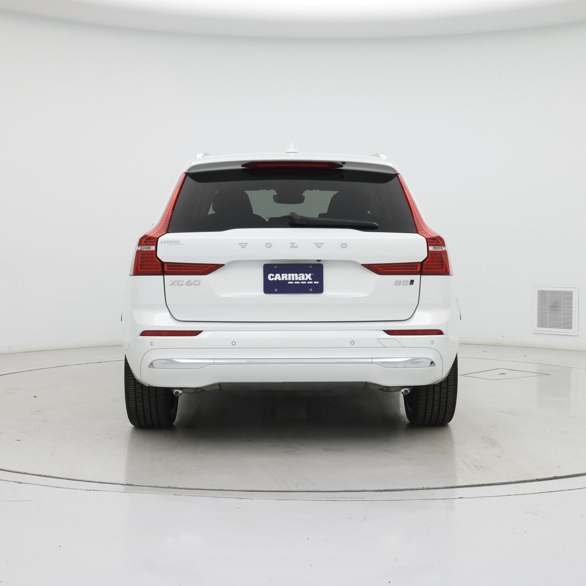 Thumbnail: 2023 Volvo XC60 - 6