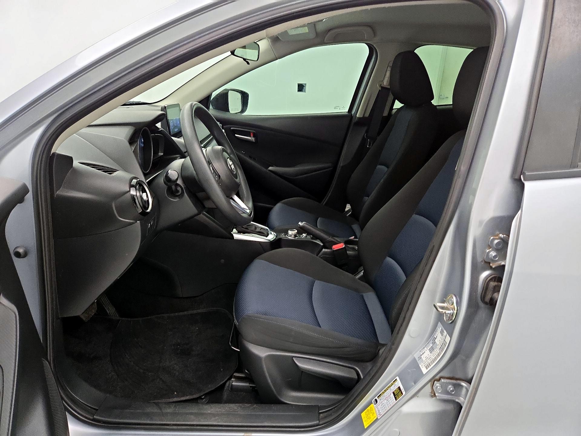Thumbnail: 2020 Toyota Yaris - 11