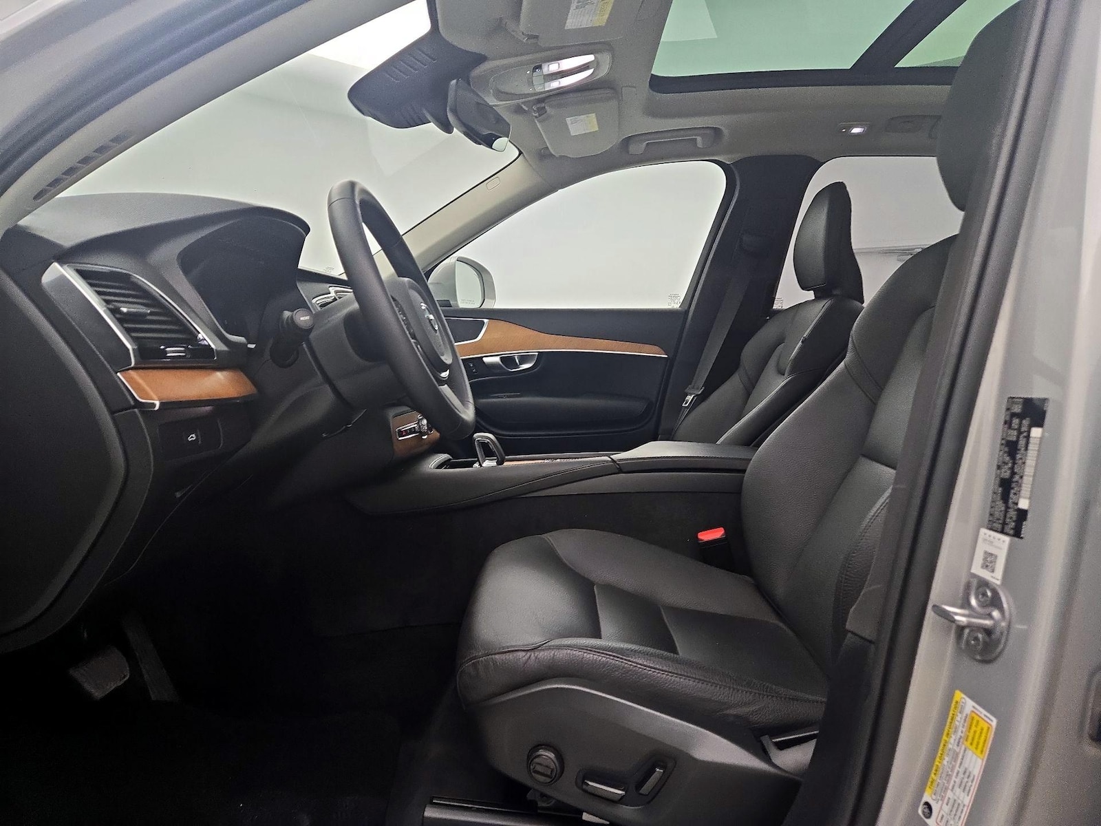 2024 Volvo XC90 Plus - Photo 12