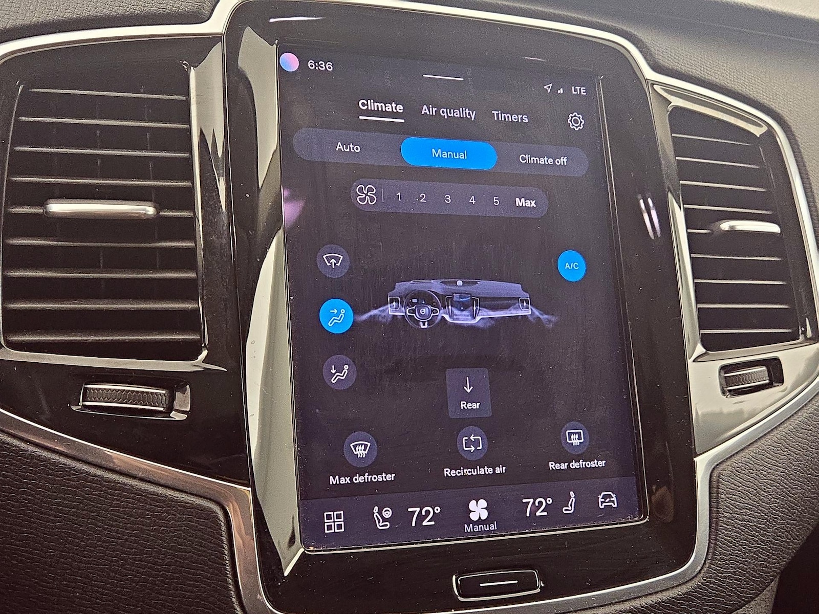 2024 Volvo XC90 Plus - Photo 18