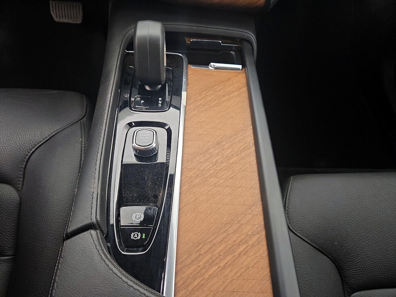 2024 Volvo XC90 Plus - Photo 19