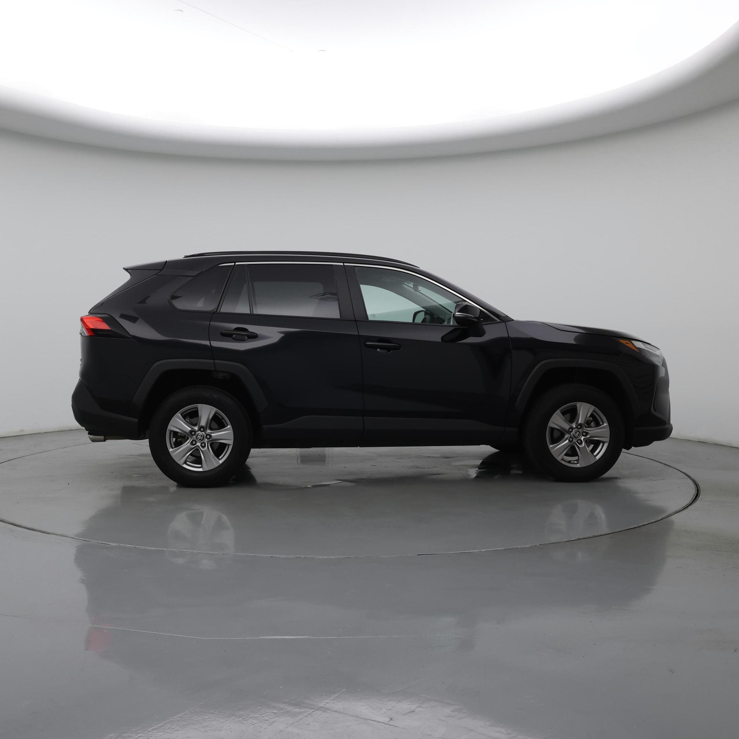 Thumbnail: 2025 Toyota RAV4 - 7