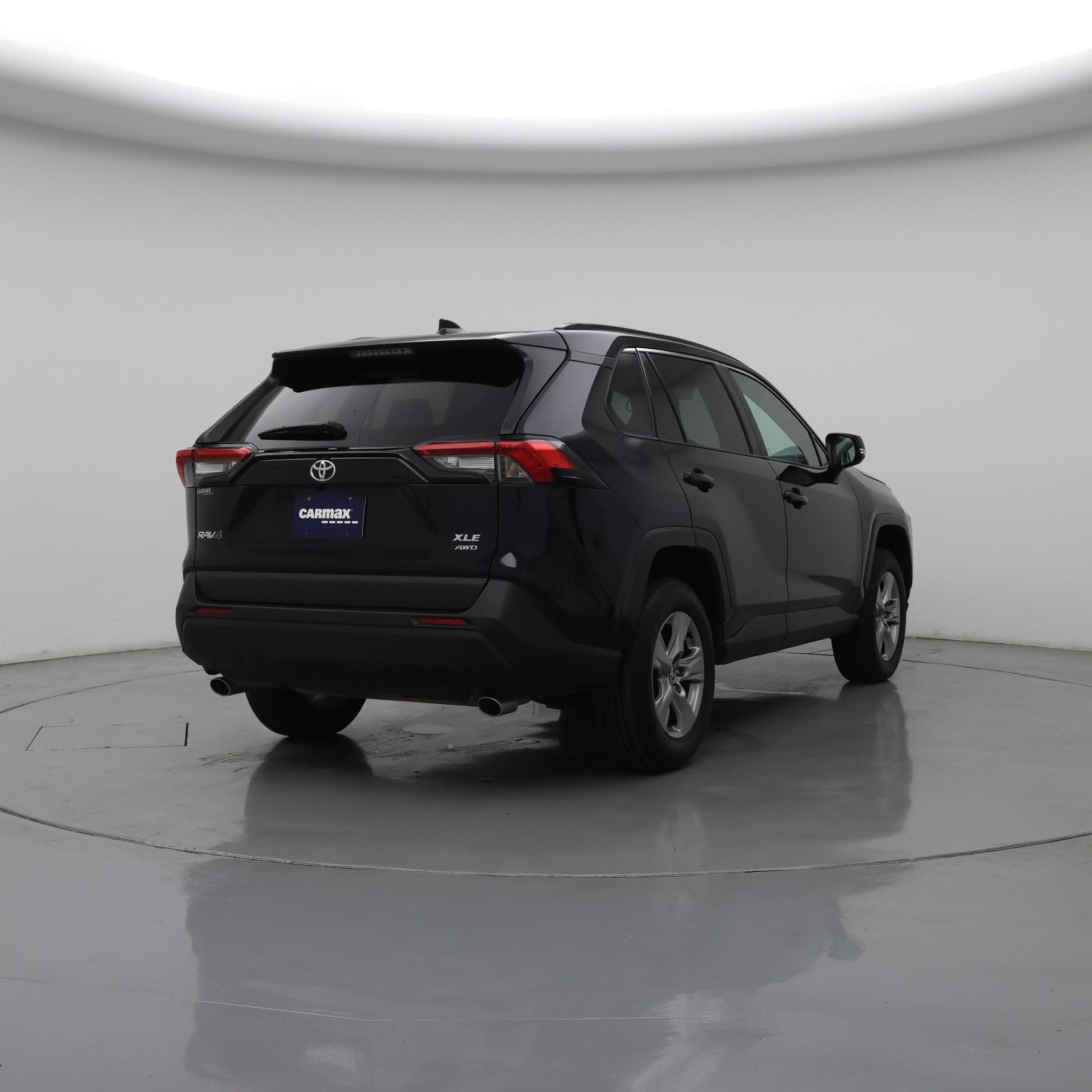 Thumbnail: 2025 Toyota RAV4 - 8