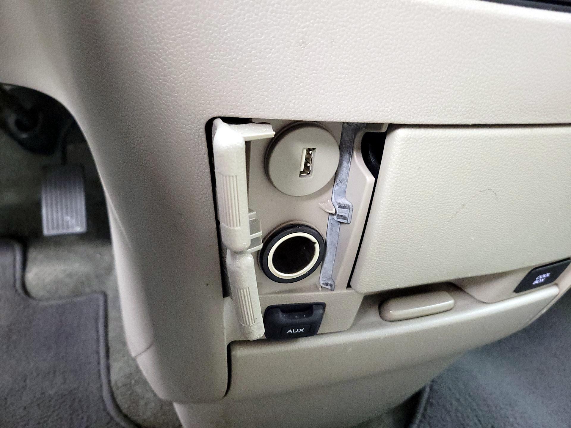 Thumbnail: 2016 Honda Odyssey - 18