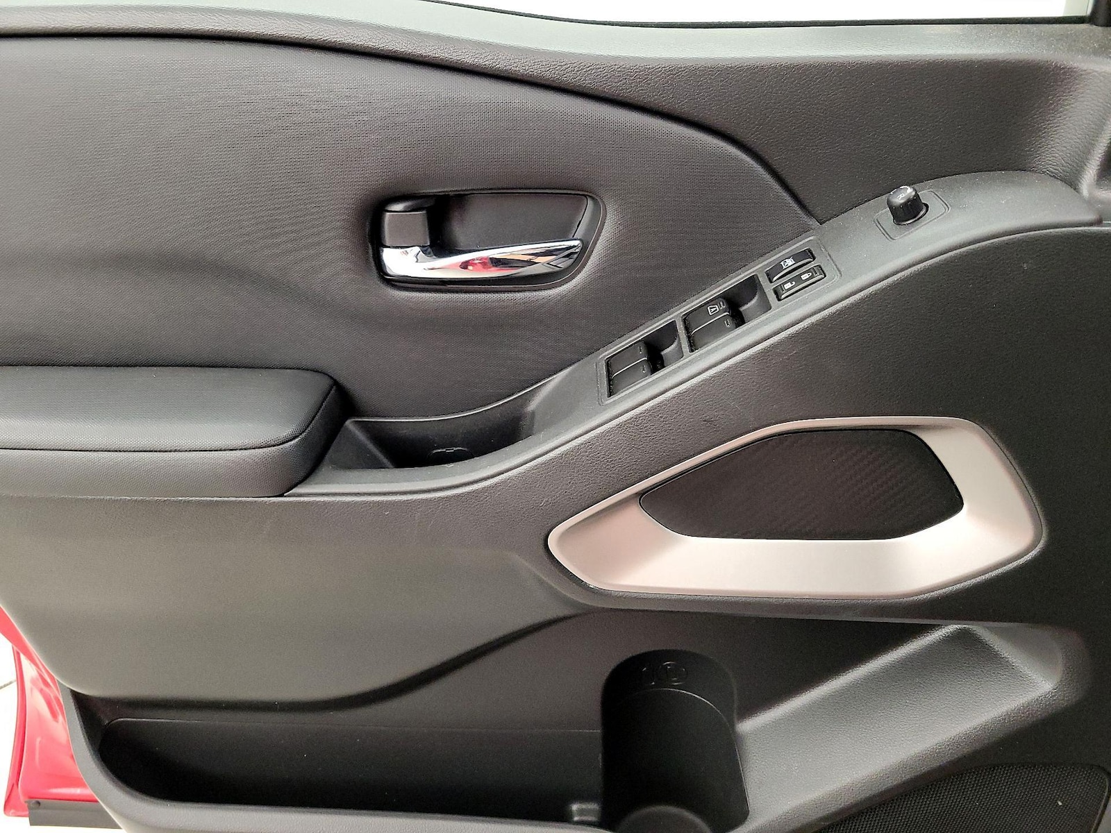 2022 Nissan Frontier SV - Photo 13