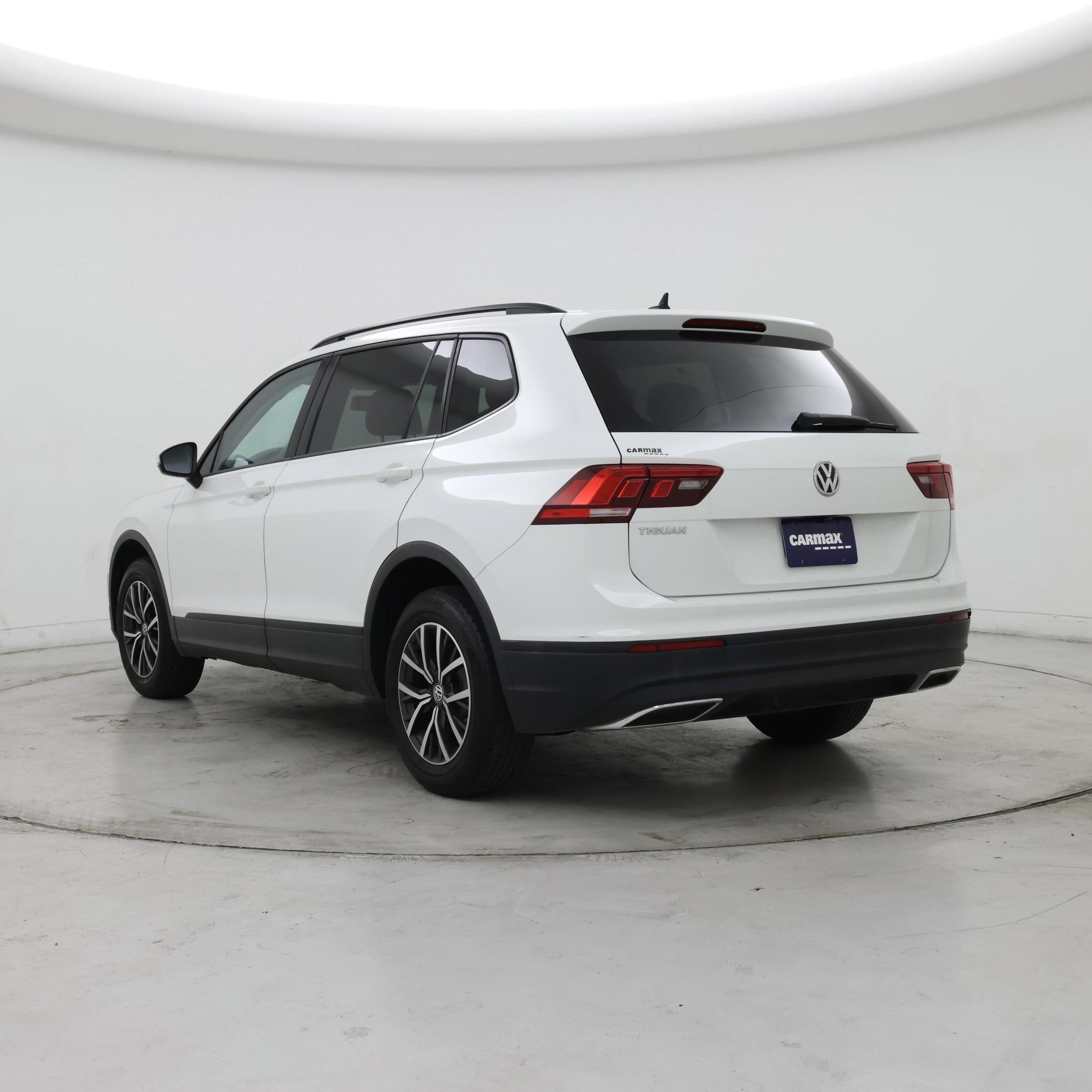 Thumbnail: 2021 Volkswagen Tiguan - 2