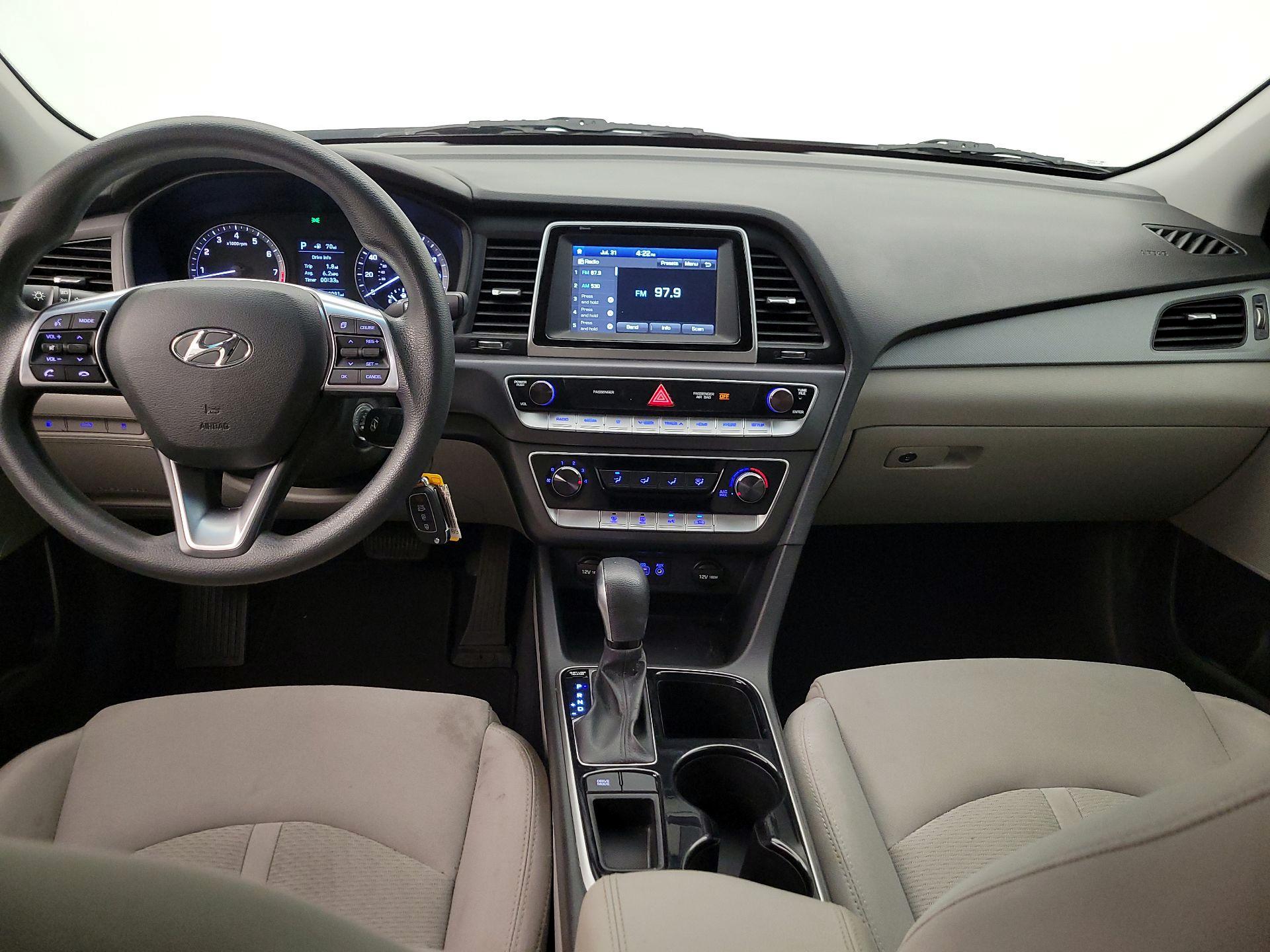 Thumbnail: 2018 Hyundai Sonata - 9
