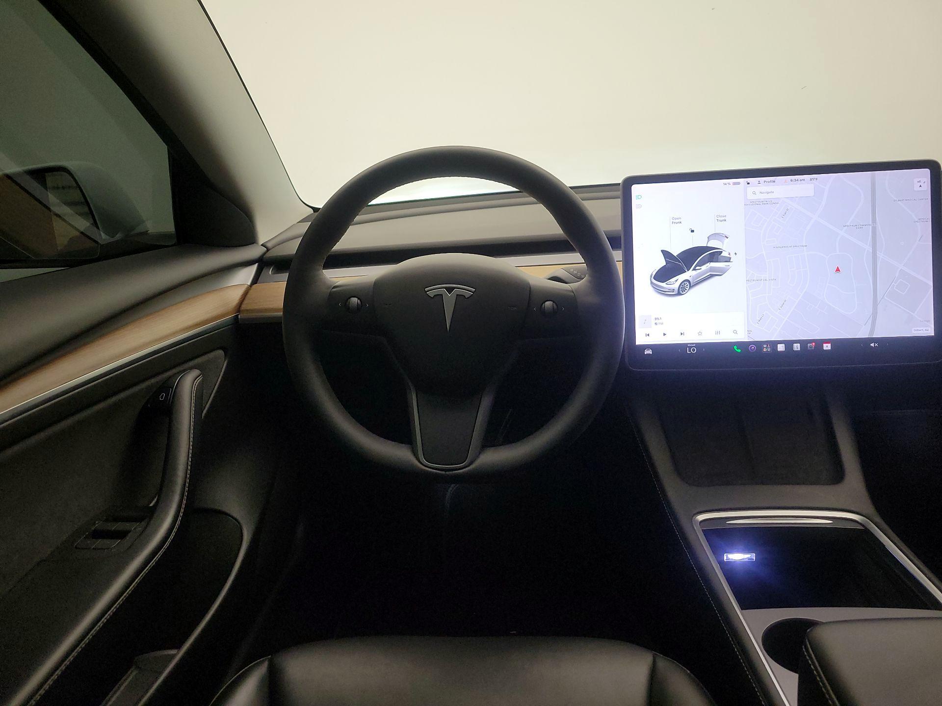 Thumbnail: 2022 Tesla Model 3 - 10