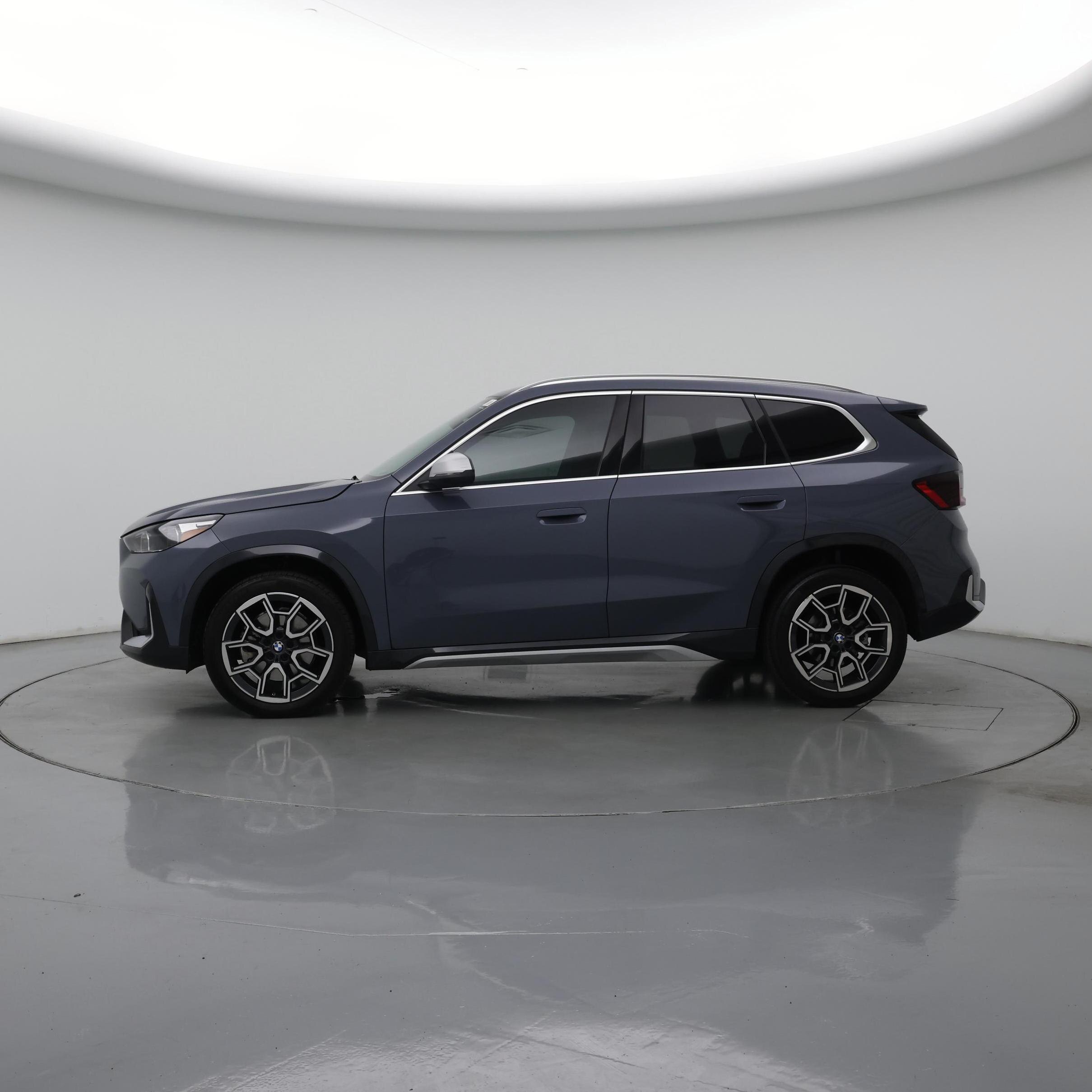 Thumbnail: 2024 BMW X1 - 3
