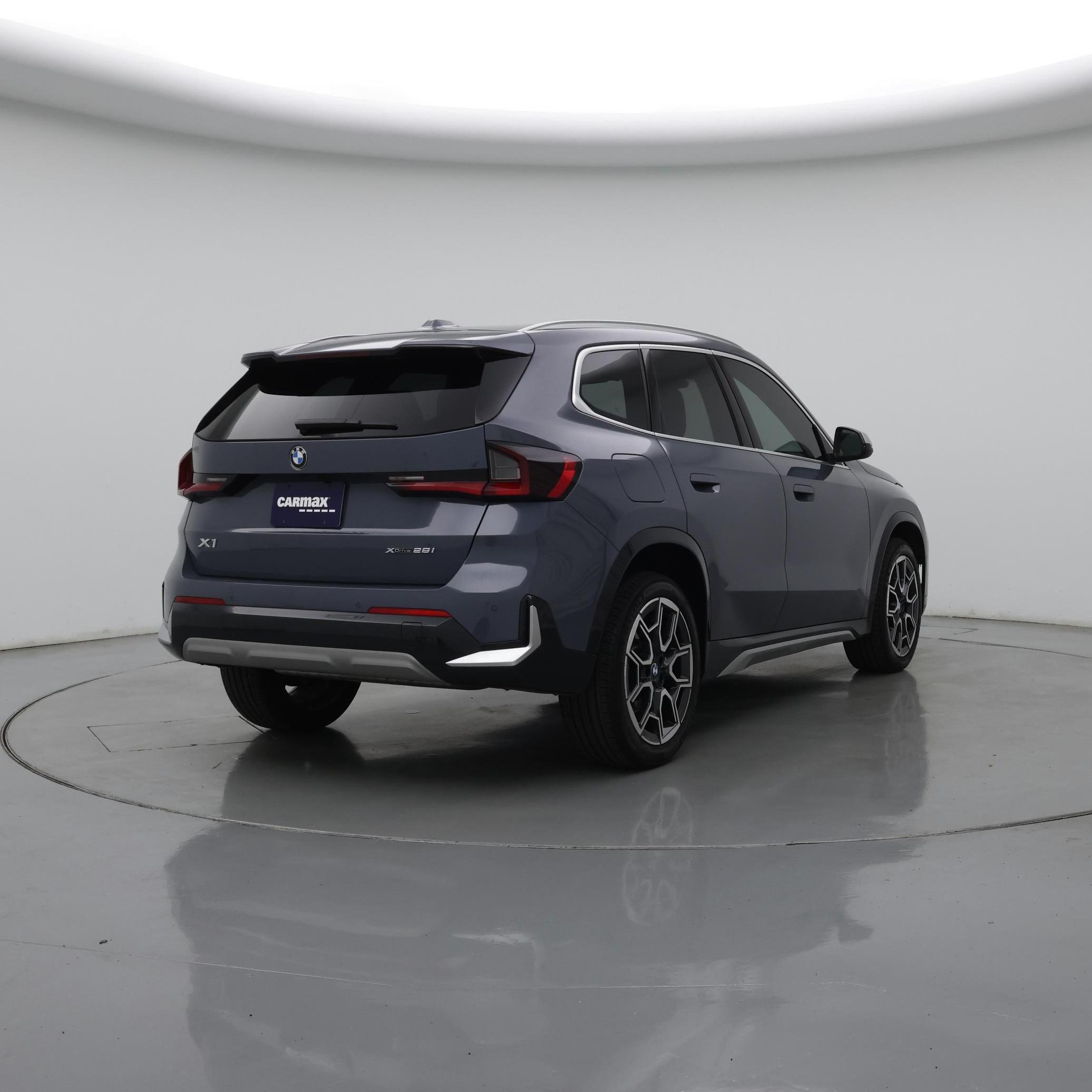 Thumbnail: 2024 BMW X1 - 8
