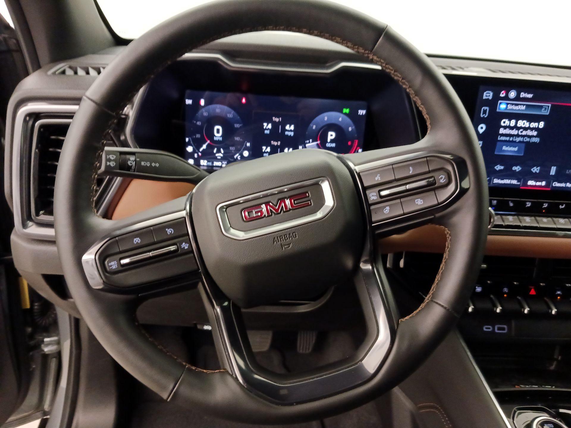 Thumbnail: 2026 GMC Canyon - 10