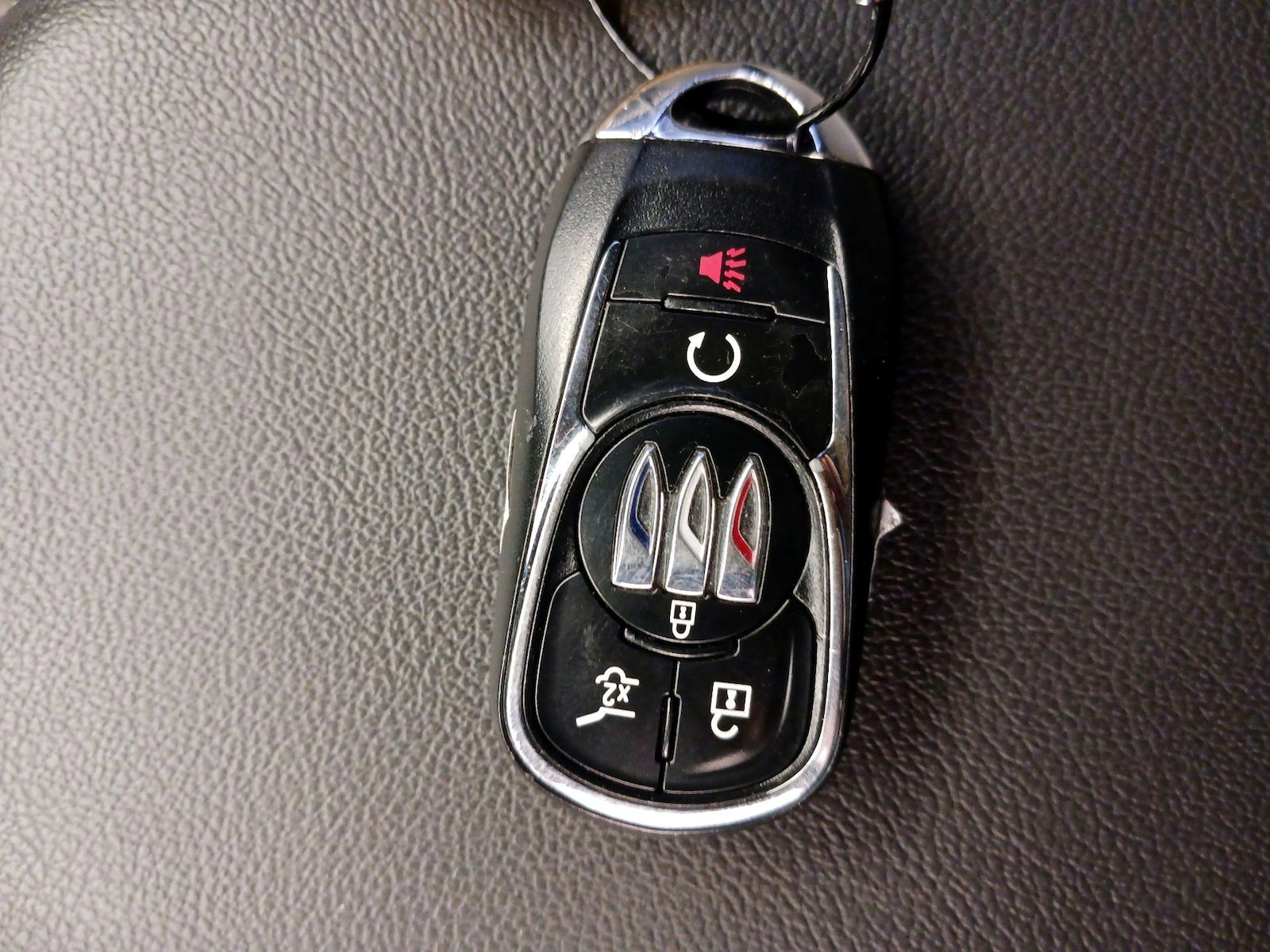 2025 Buick Envista Avenir - Photo 24