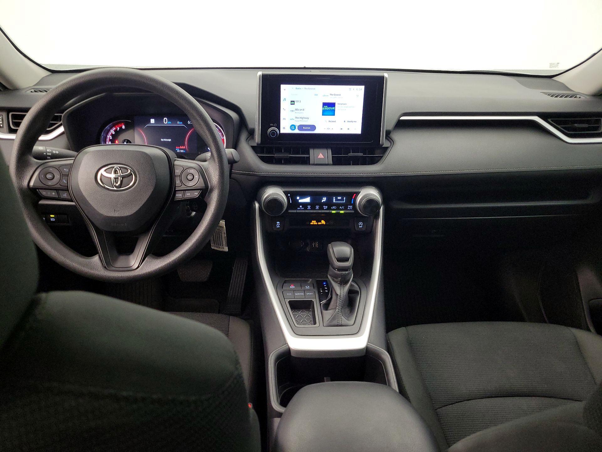 Thumbnail: 2024 Toyota RAV4 - 9
