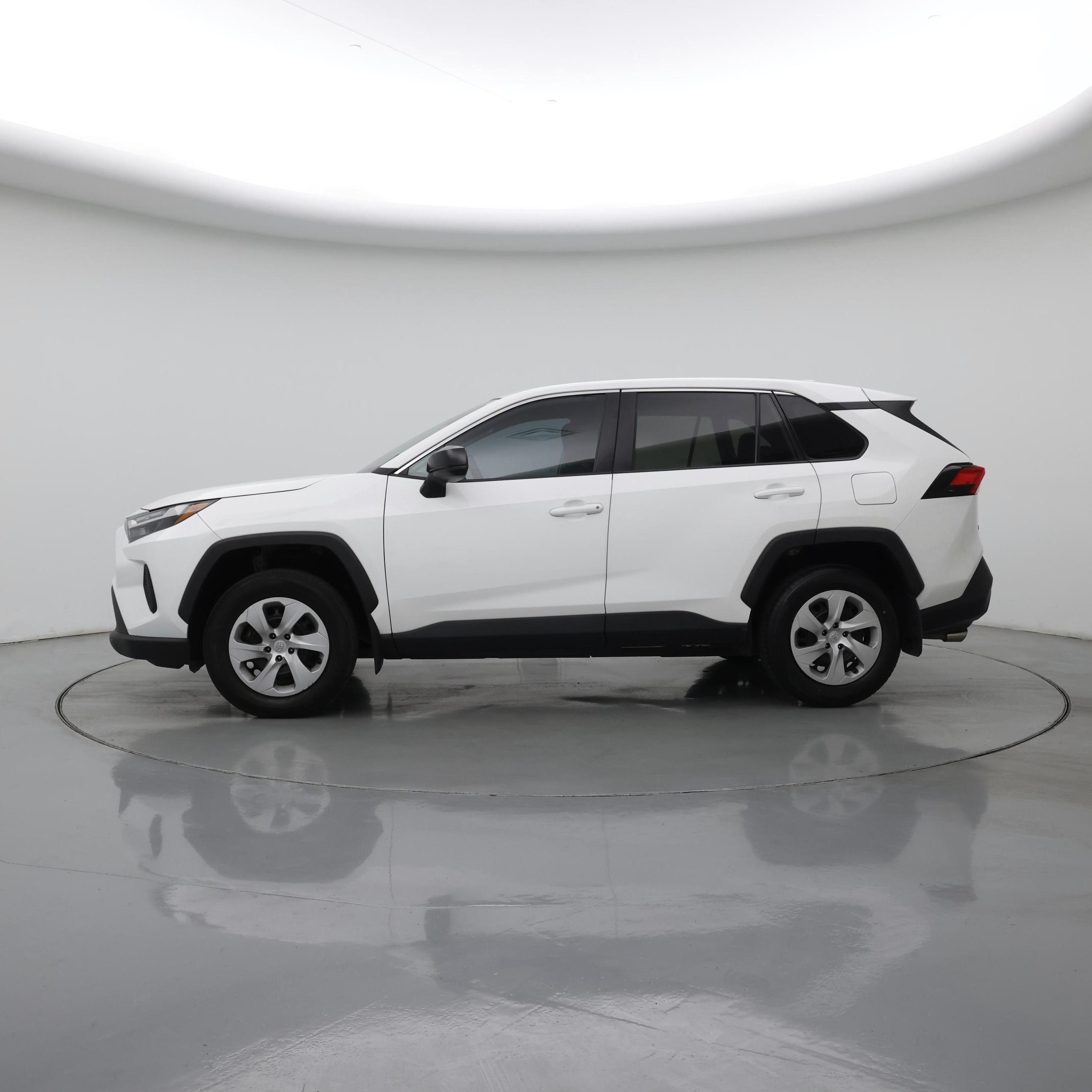 Thumbnail: 2024 Toyota RAV4 - 3