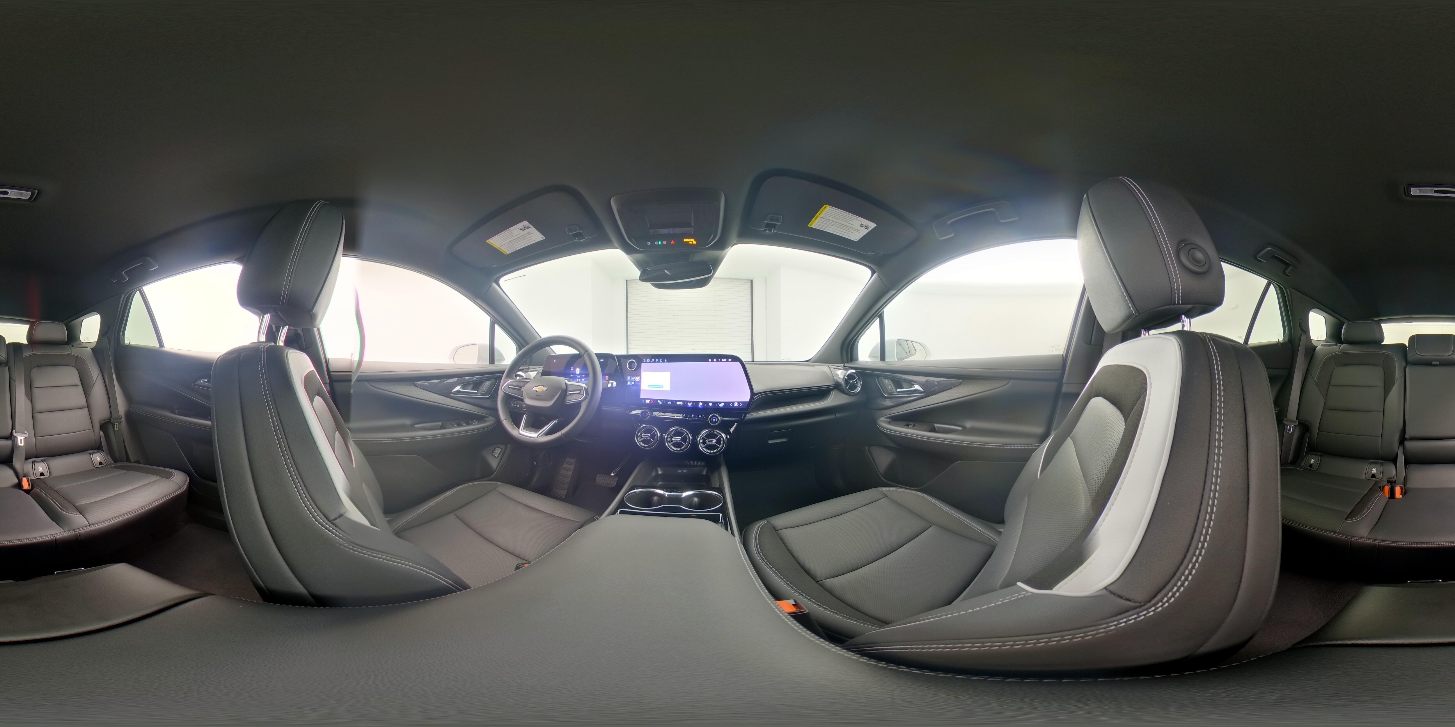 2024 Chevrolet Blazer EV LT - Photo 24