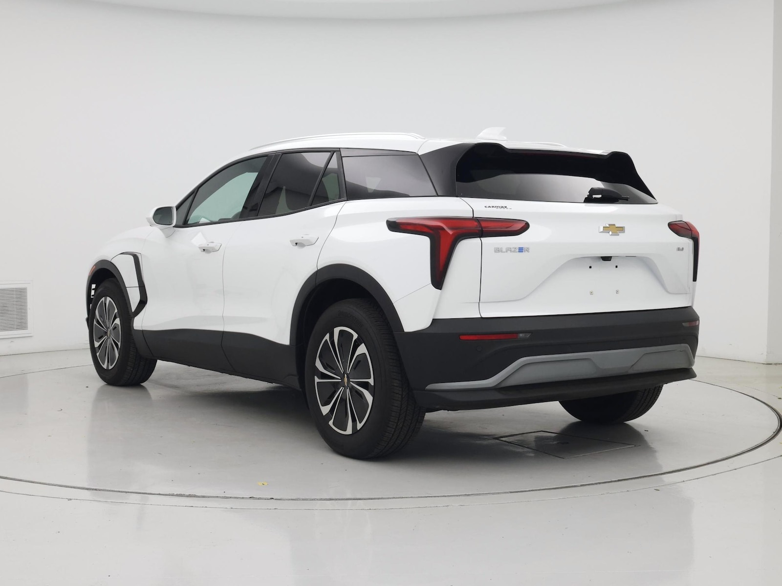 2024 Chevrolet Blazer EV LT - Photo 3