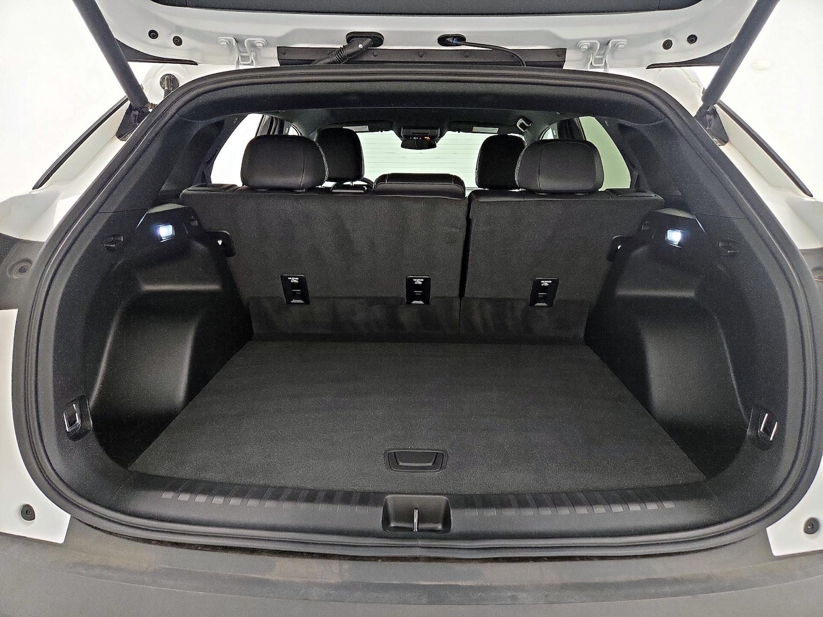 2024 Chevrolet Blazer EV LT - Photo 21