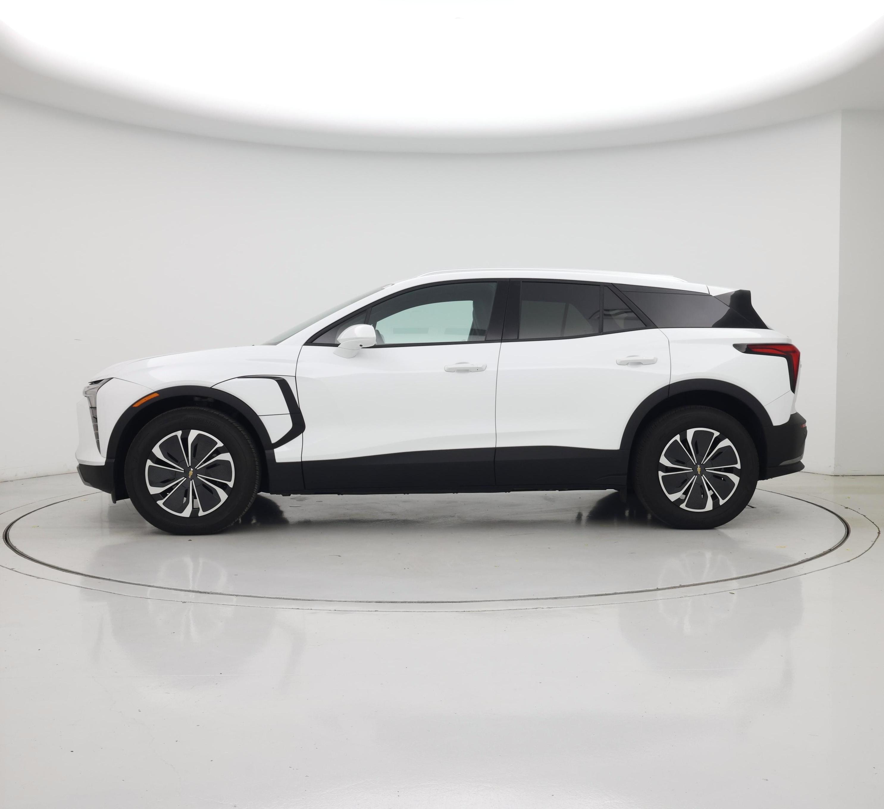 Thumbnail: 2024 Chevrolet Blazer EV - 3