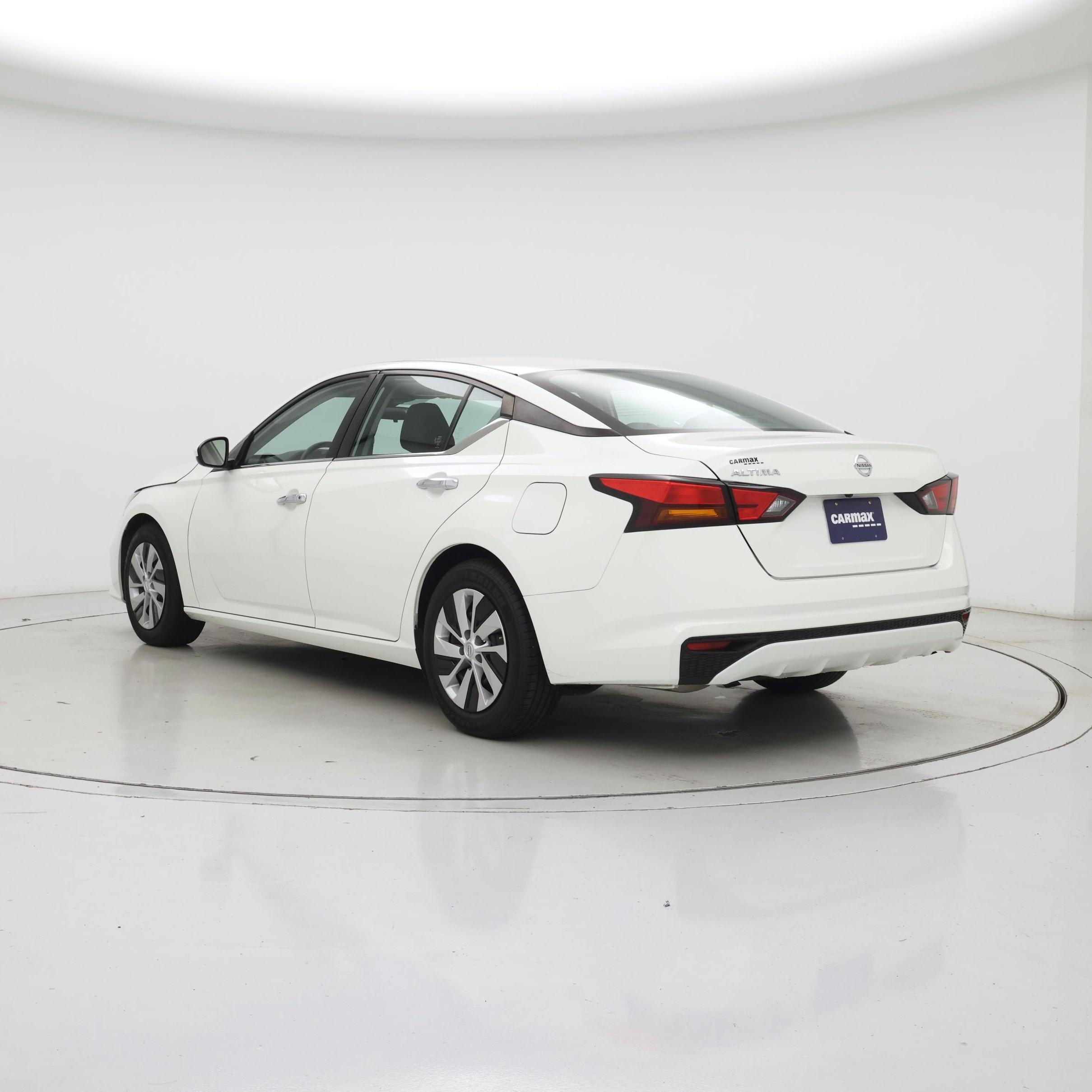 Thumbnail: 2022 Nissan Altima - 2