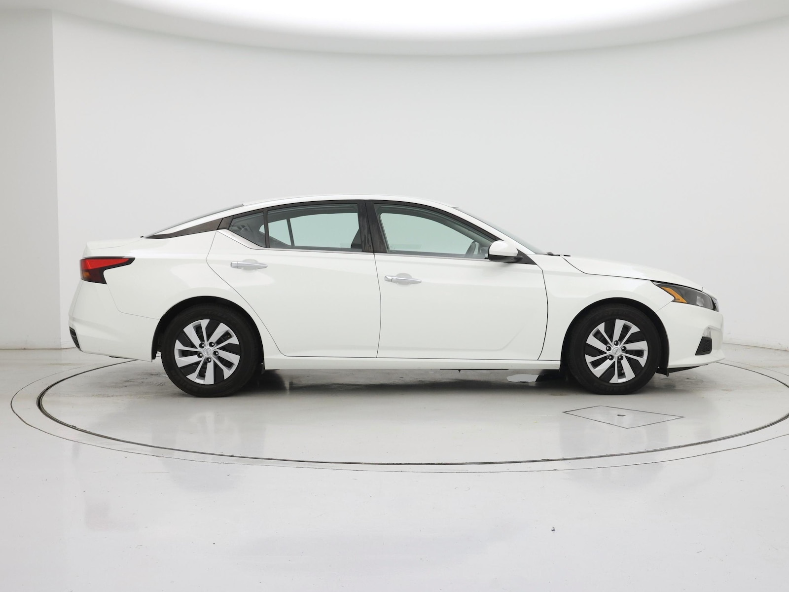 2022 Nissan Altima S - Photo 8