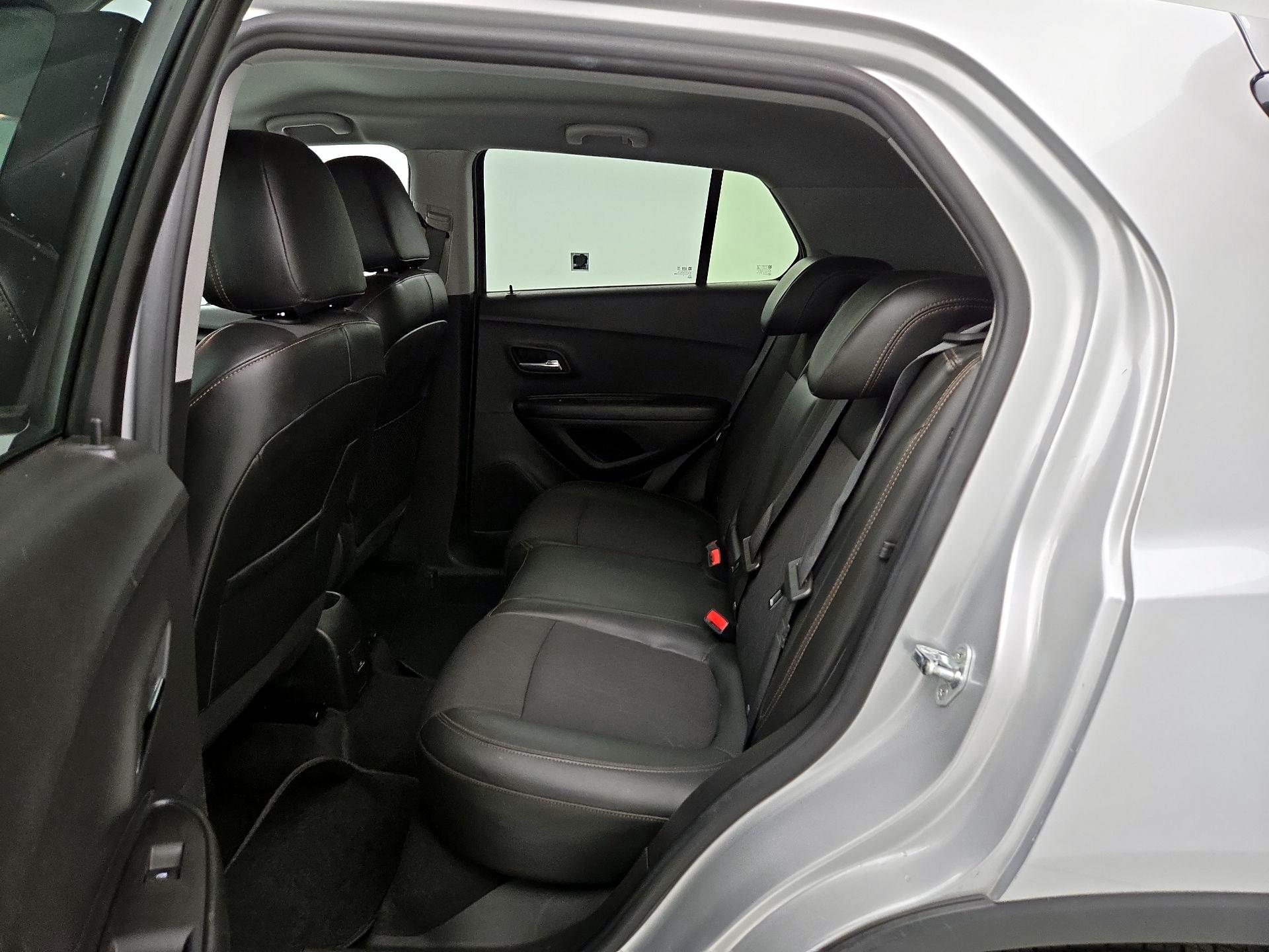 Thumbnail: 2022 Chevrolet Trax - 19