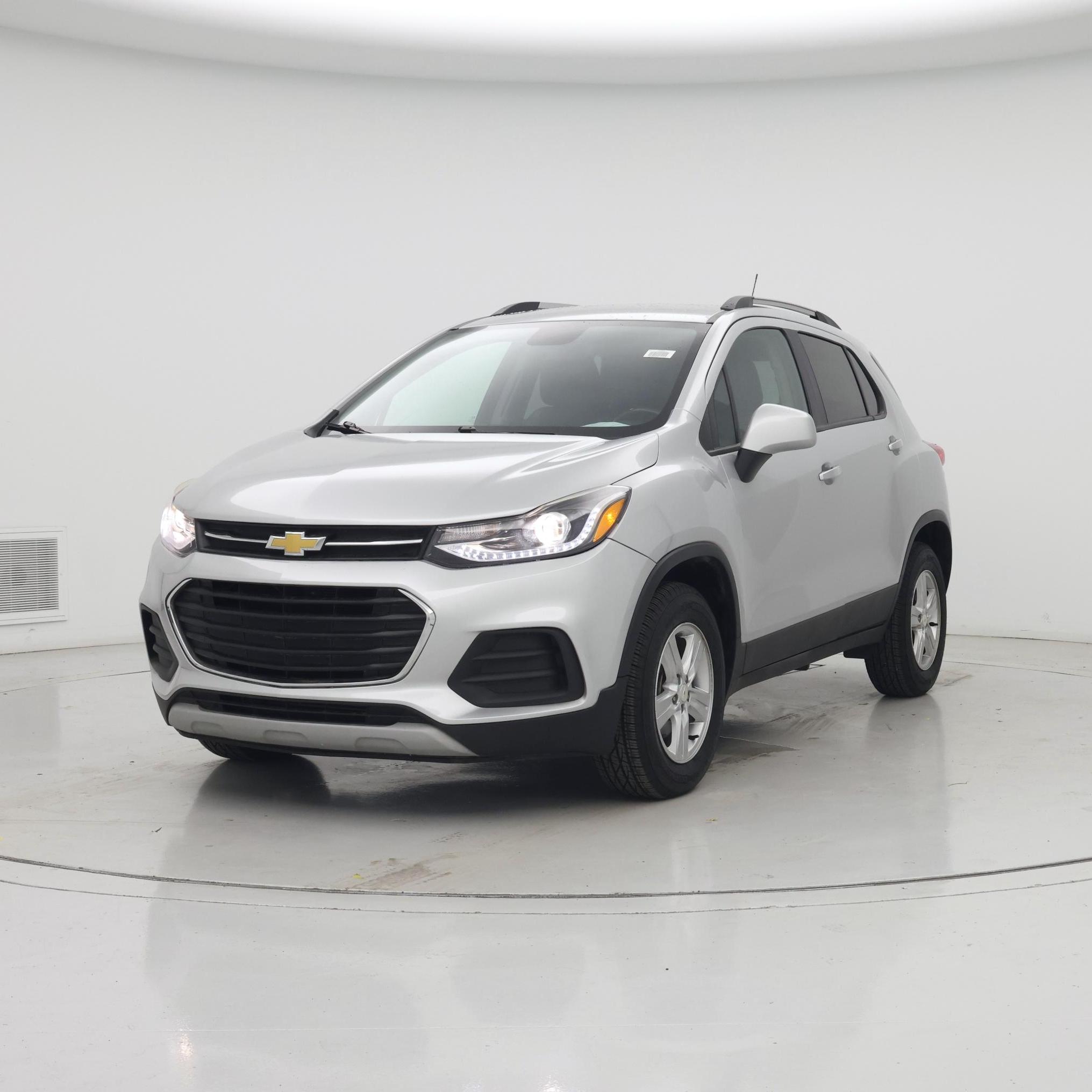 Thumbnail: 2022 Chevrolet Trax - 4