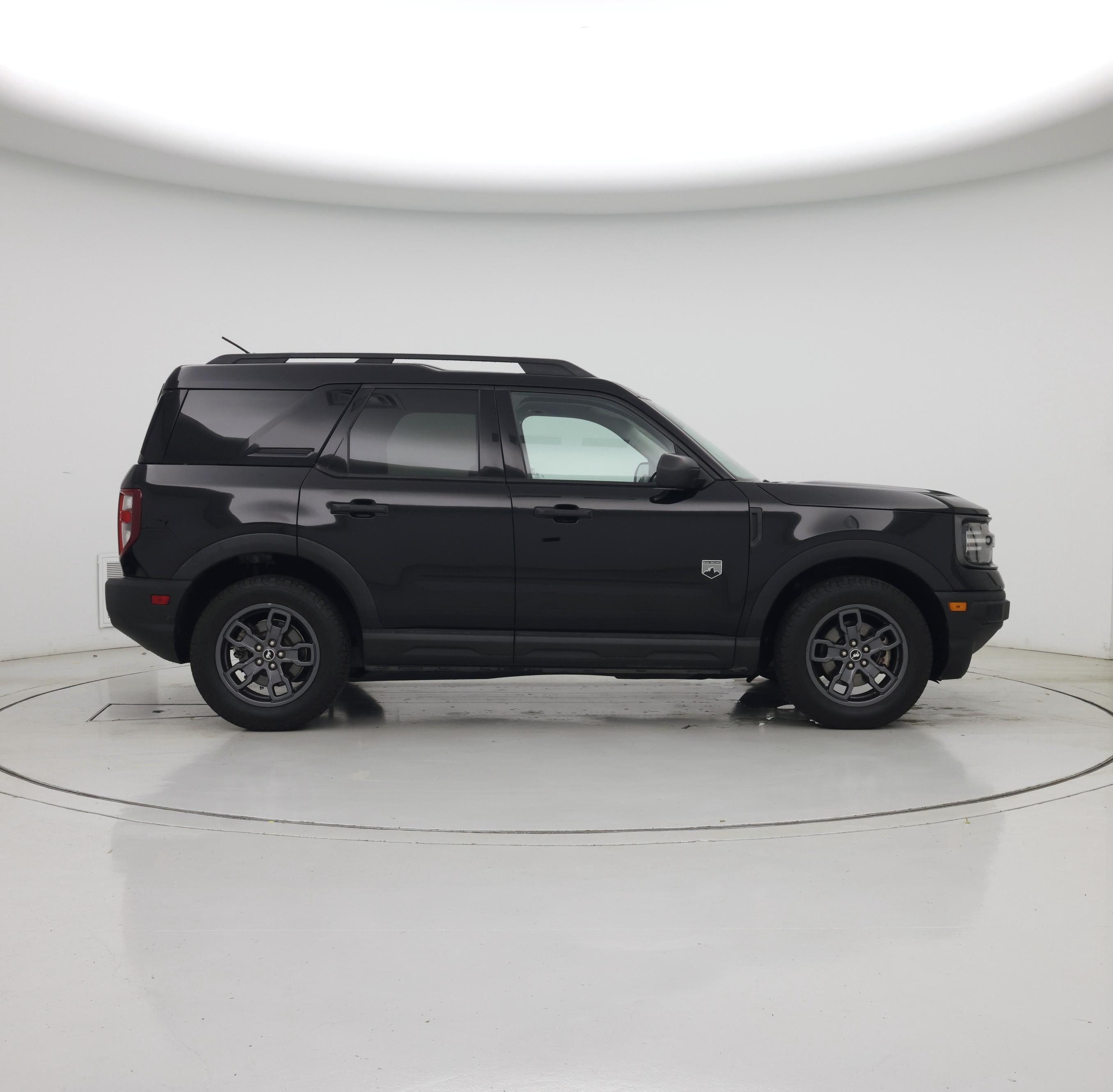 Thumbnail: 2021 Ford Bronco Sport - 2