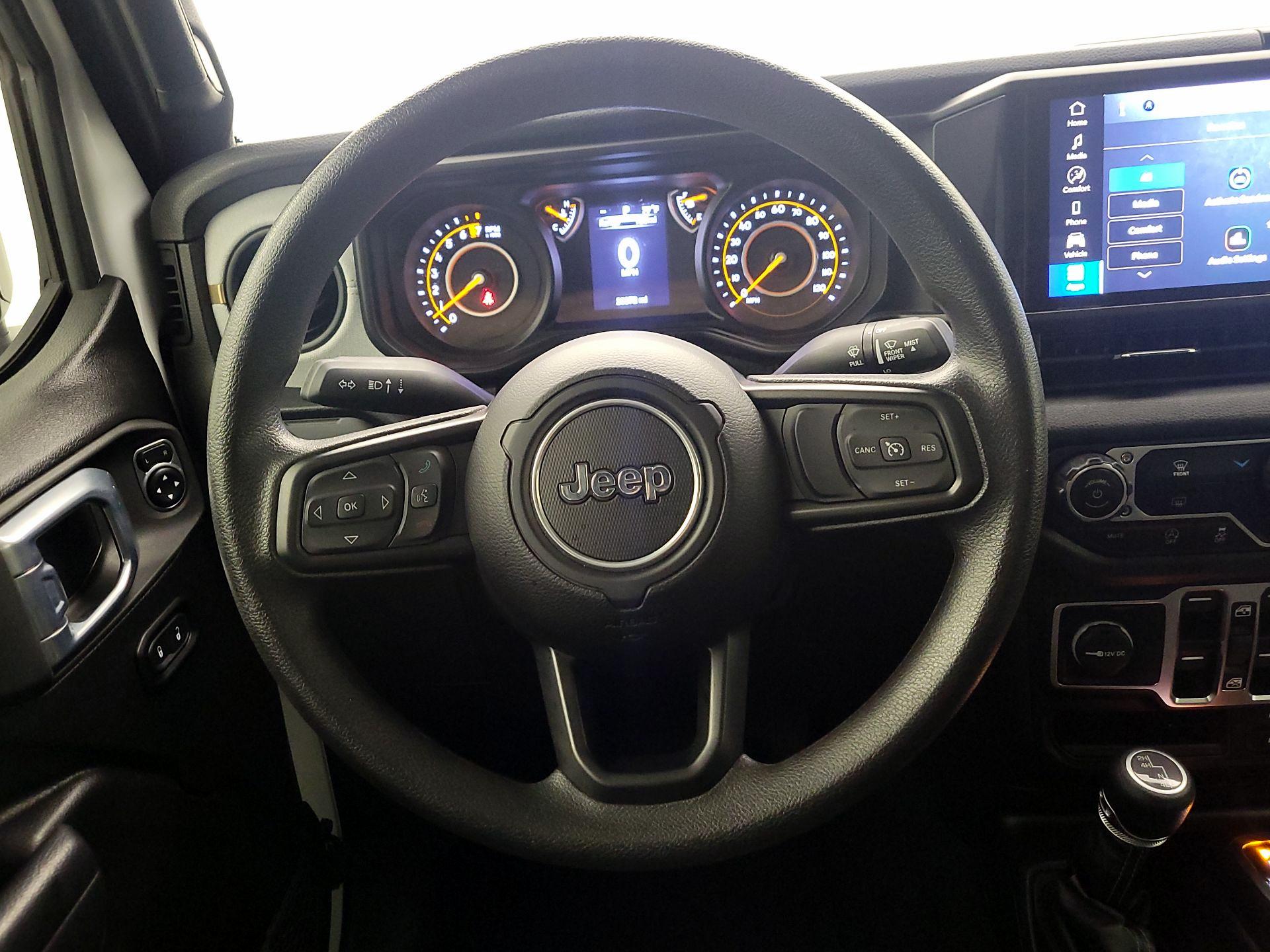 Thumbnail: 2025 Jeep Gladiator - 10