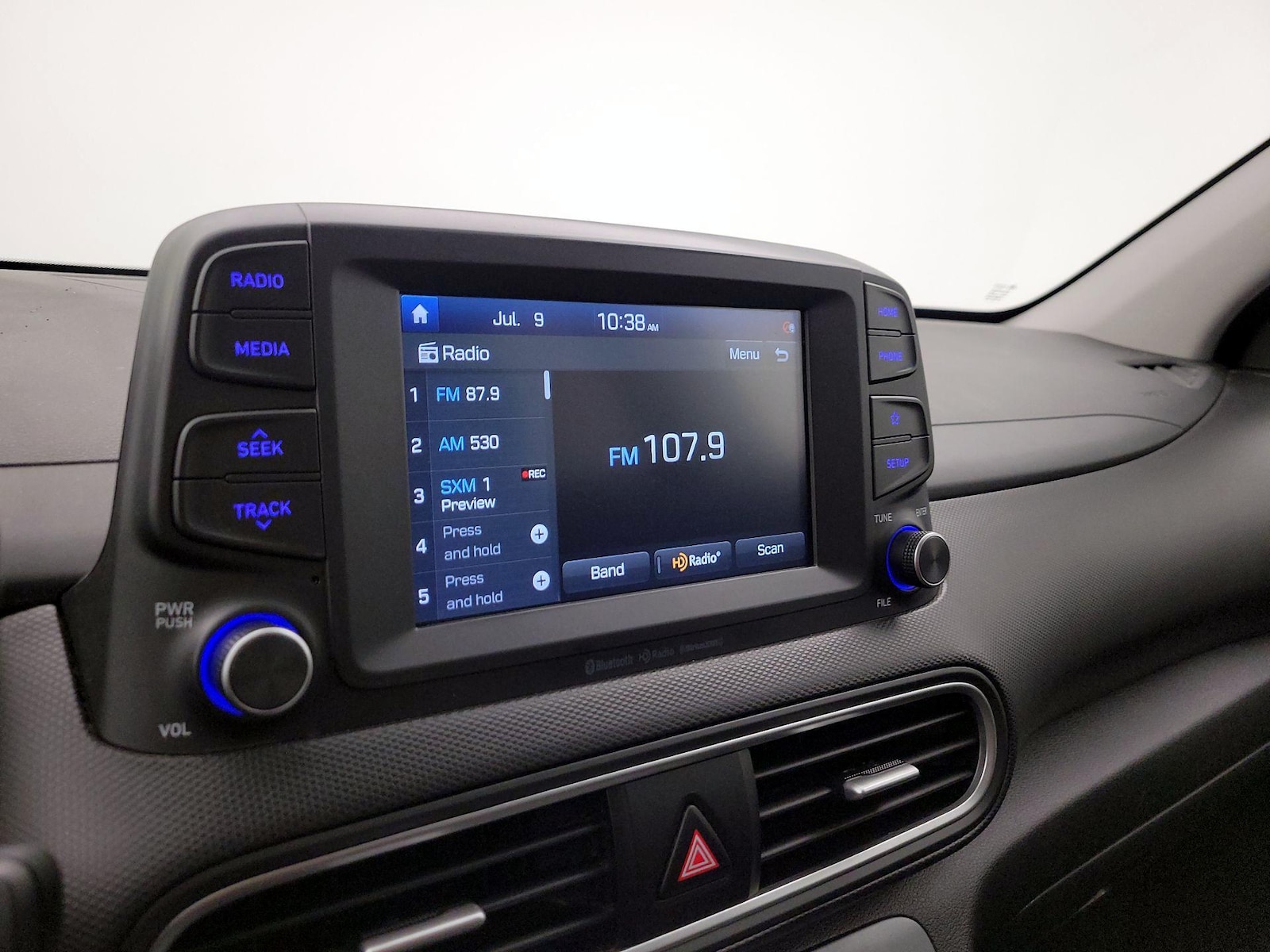 2020 Hyundai Kona EV SEL - Photo 16