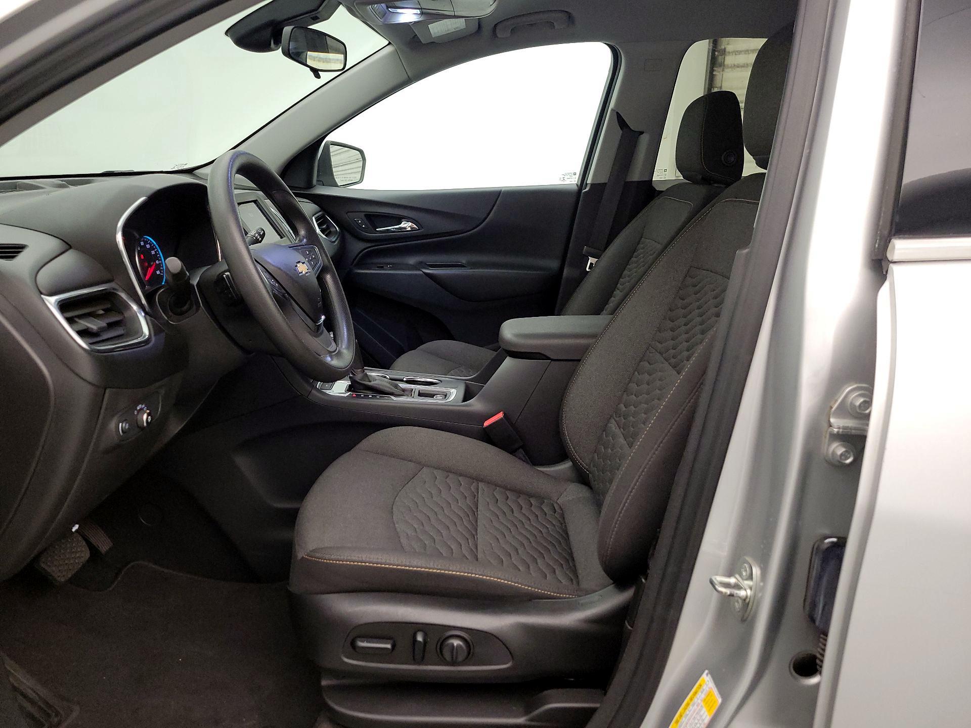 Thumbnail: 2020 Chevrolet Equinox - 11