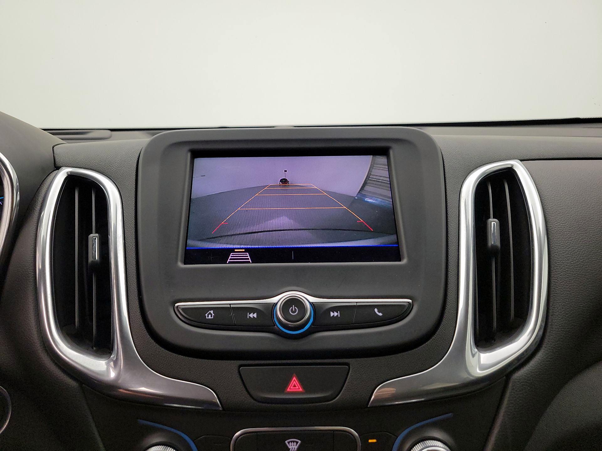 Thumbnail: 2020 Chevrolet Equinox - 14