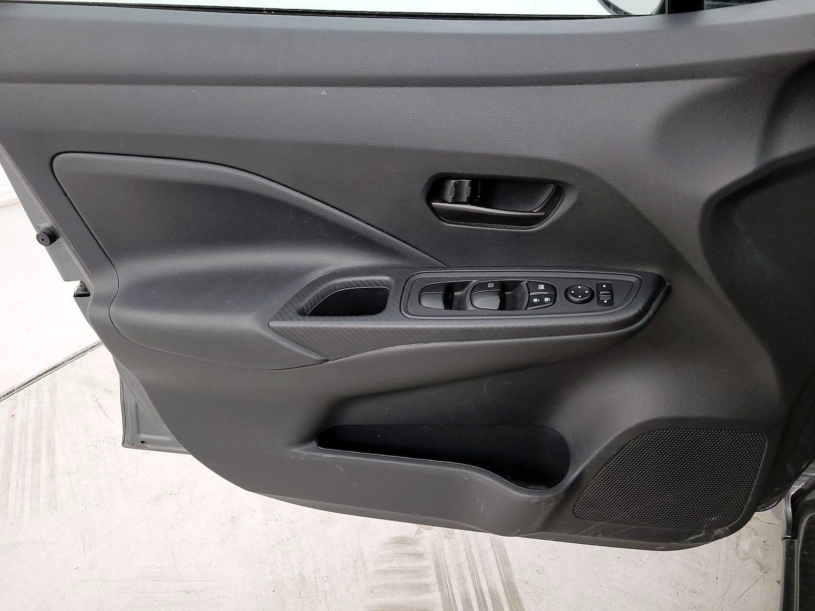2025 Nissan Versa Sedan S - Photo 13