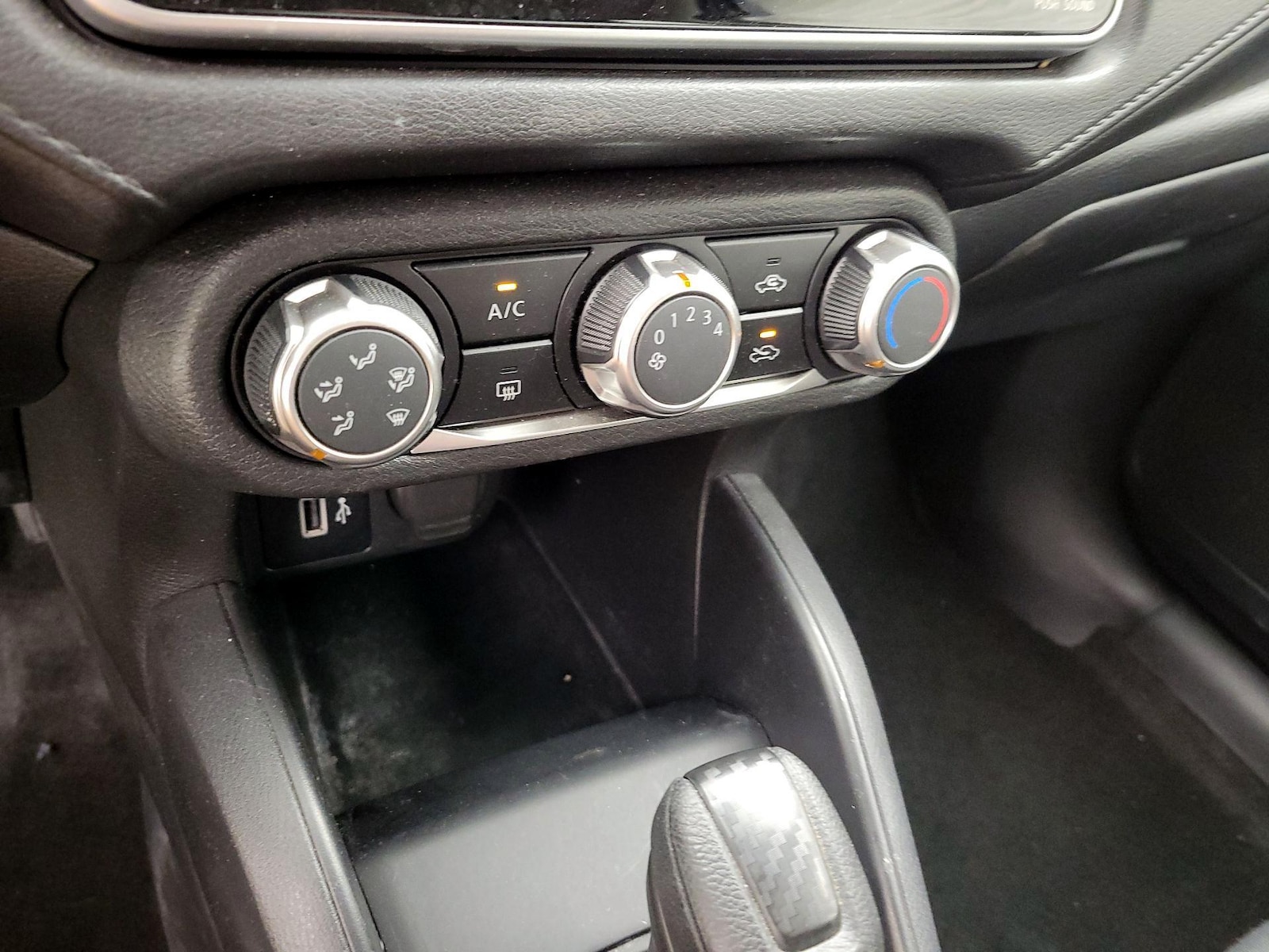 2025 Nissan Versa Sedan S - Photo 15