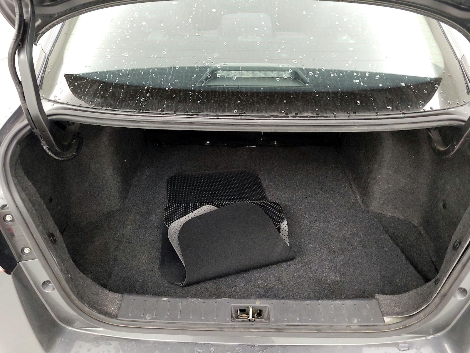 2025 Nissan Versa Sedan S - Photo 17
