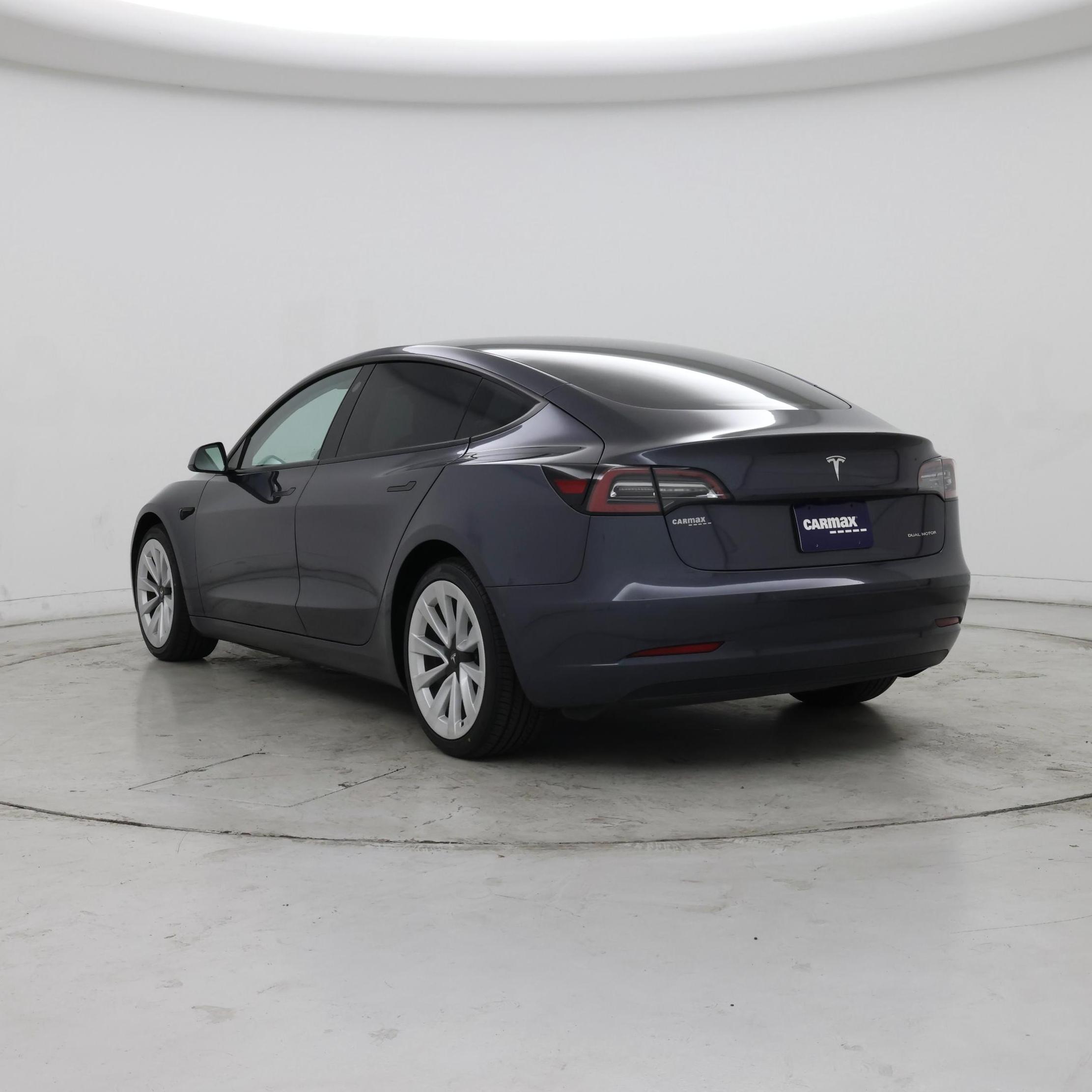 Thumbnail: 2022 Tesla Model 3 - 2