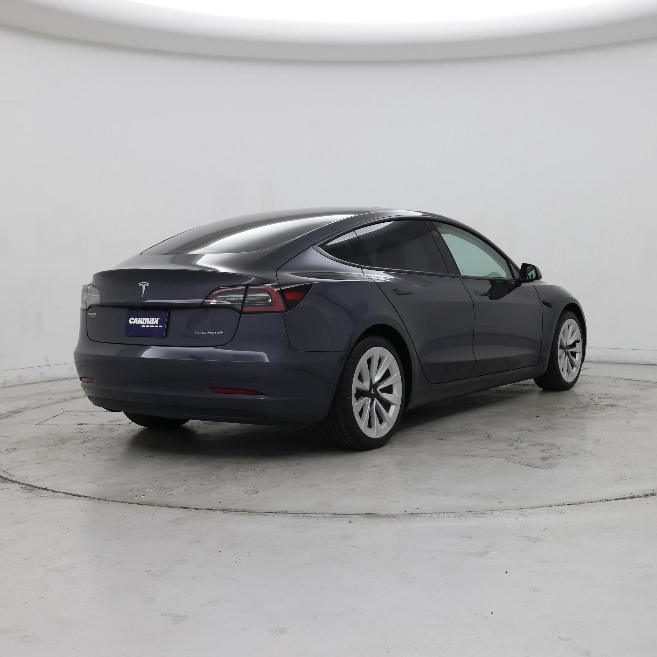 Thumbnail: 2022 Tesla Model 3 - 8