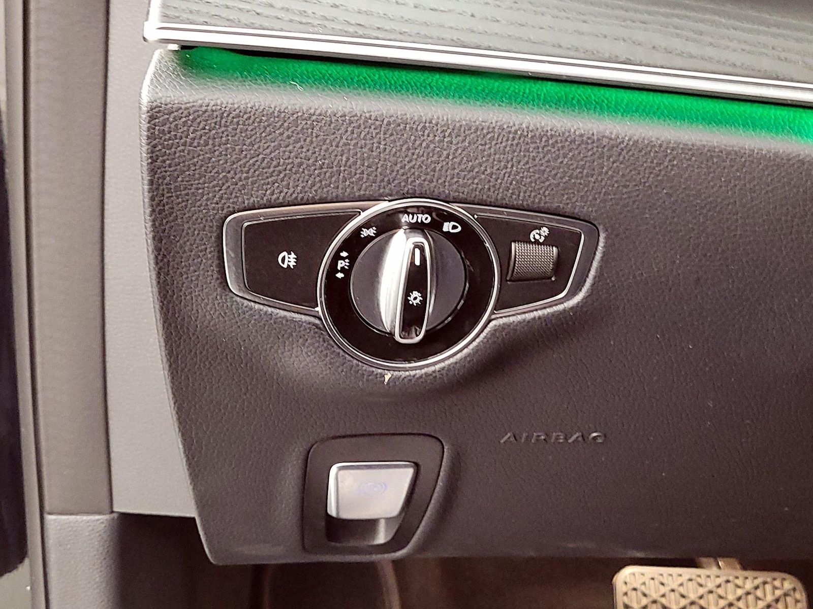 2023 Mercedes-Benz E-Class E350 - Photo 14