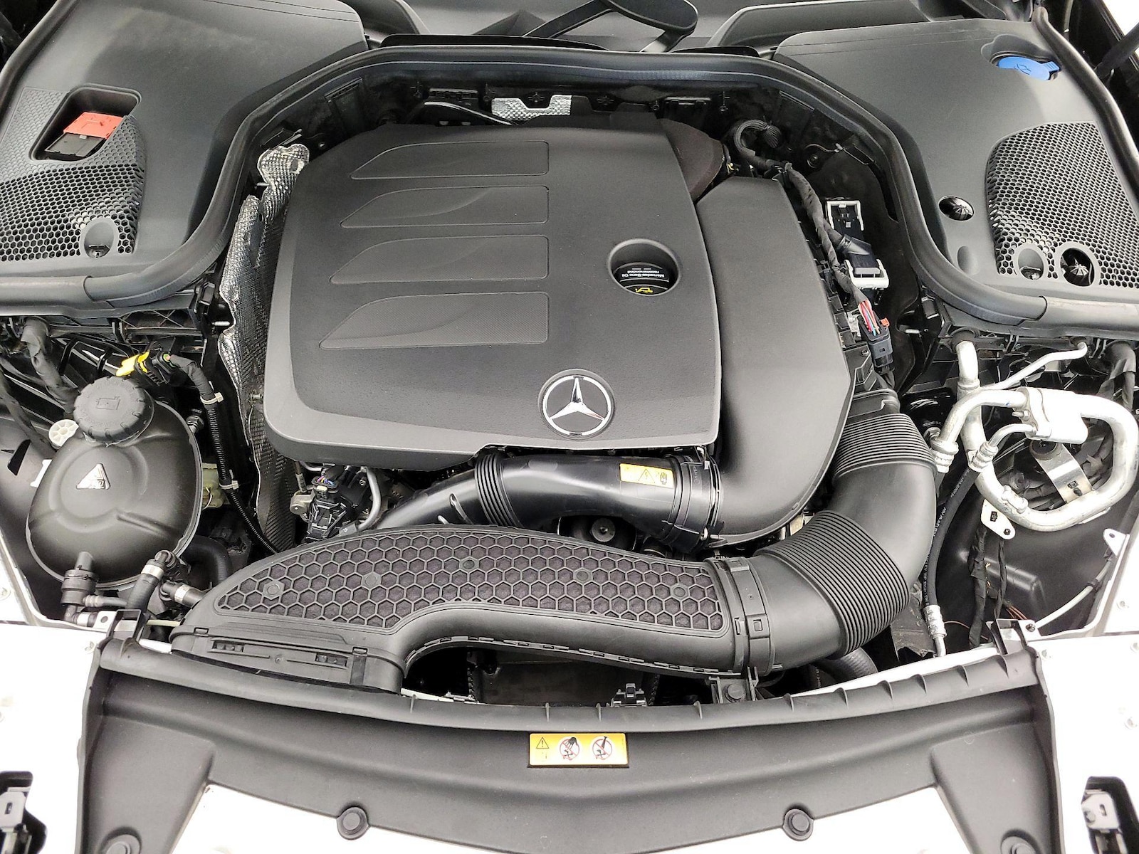 2023 Mercedes-Benz E-Class E350 - Photo 23