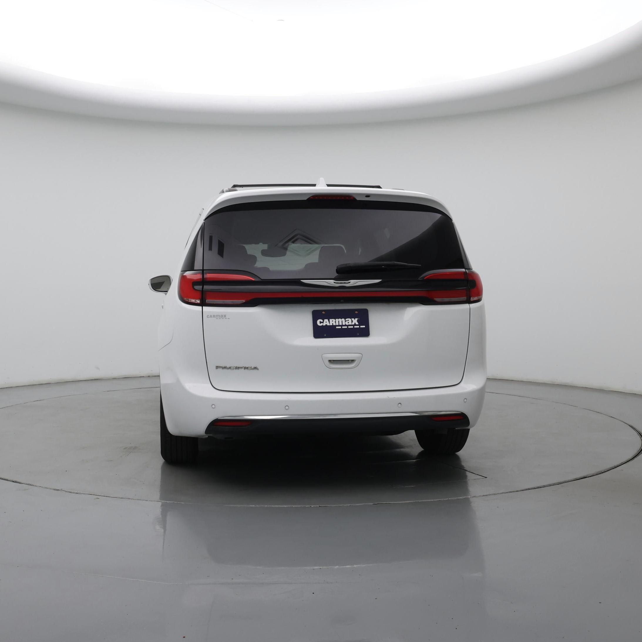 Thumbnail: 2022 Chrysler Pacifica - 6