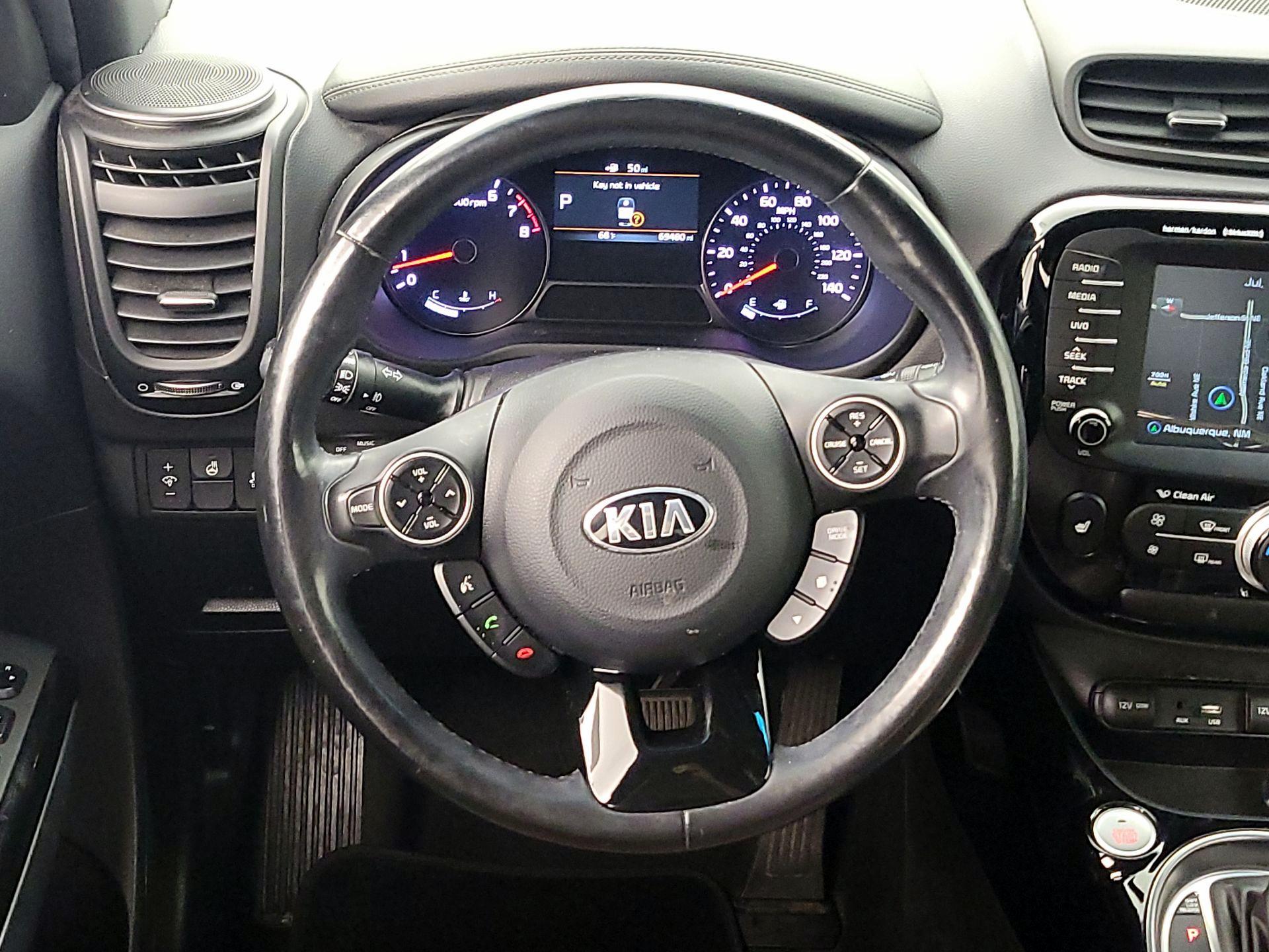 Thumbnail: 2017 Kia Soul - 10