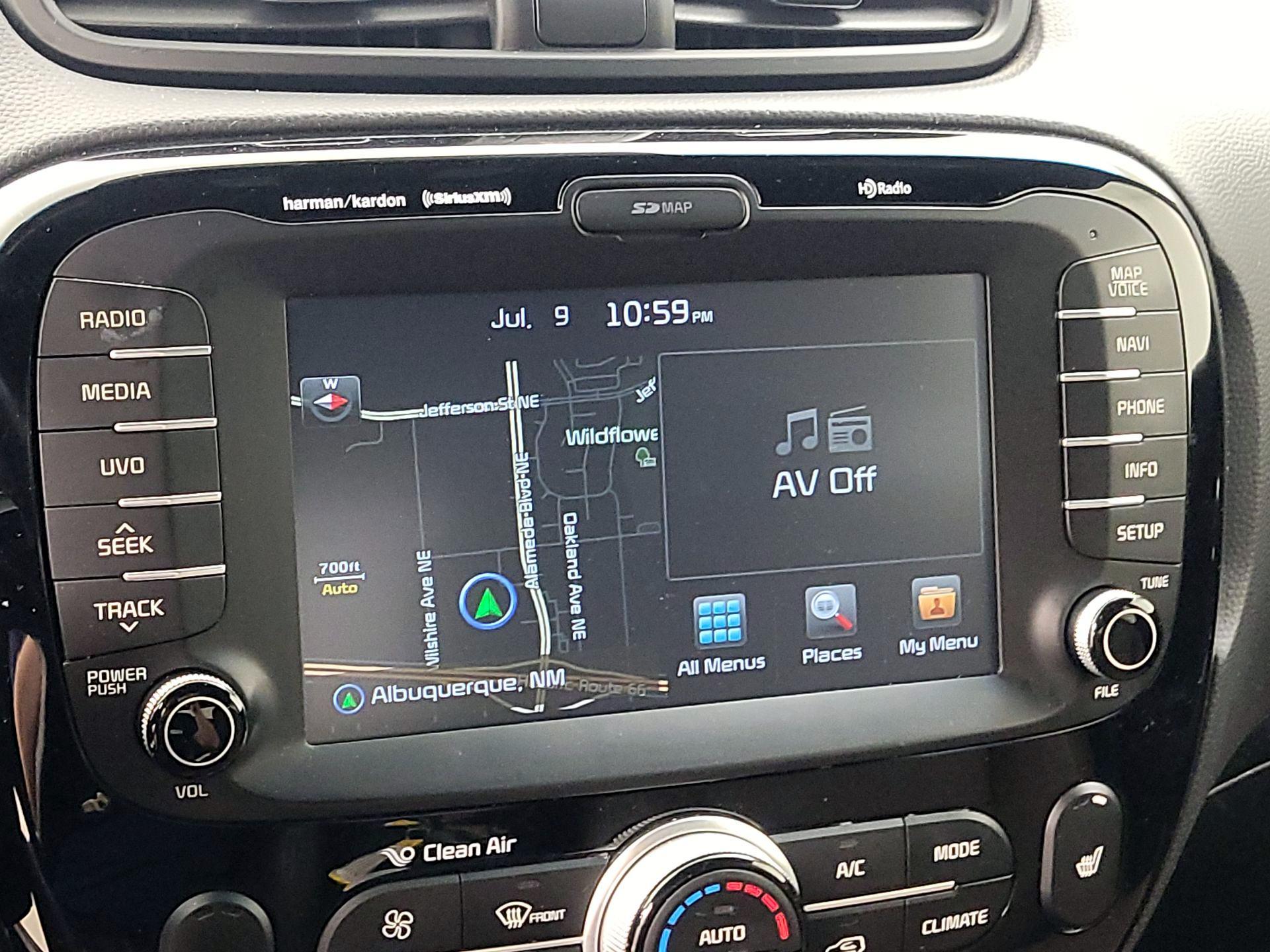 Thumbnail: 2017 Kia Soul - 13