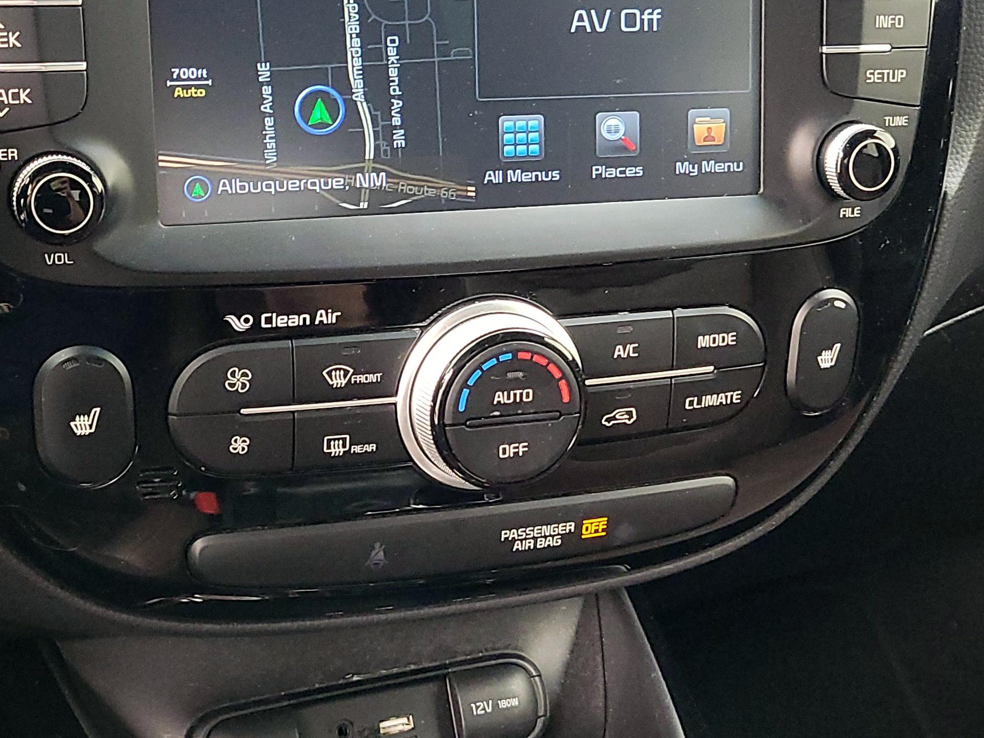 Thumbnail: 2017 Kia Soul - 14