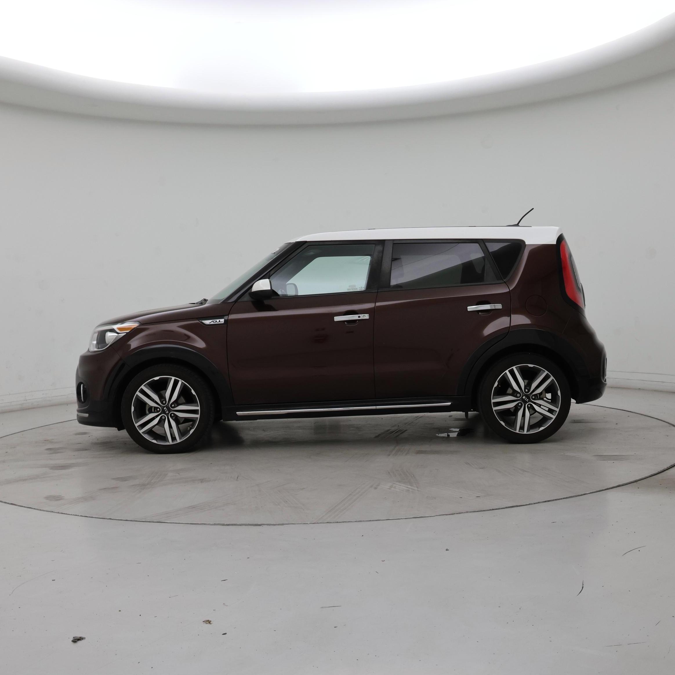 Thumbnail: 2017 Kia Soul - 3