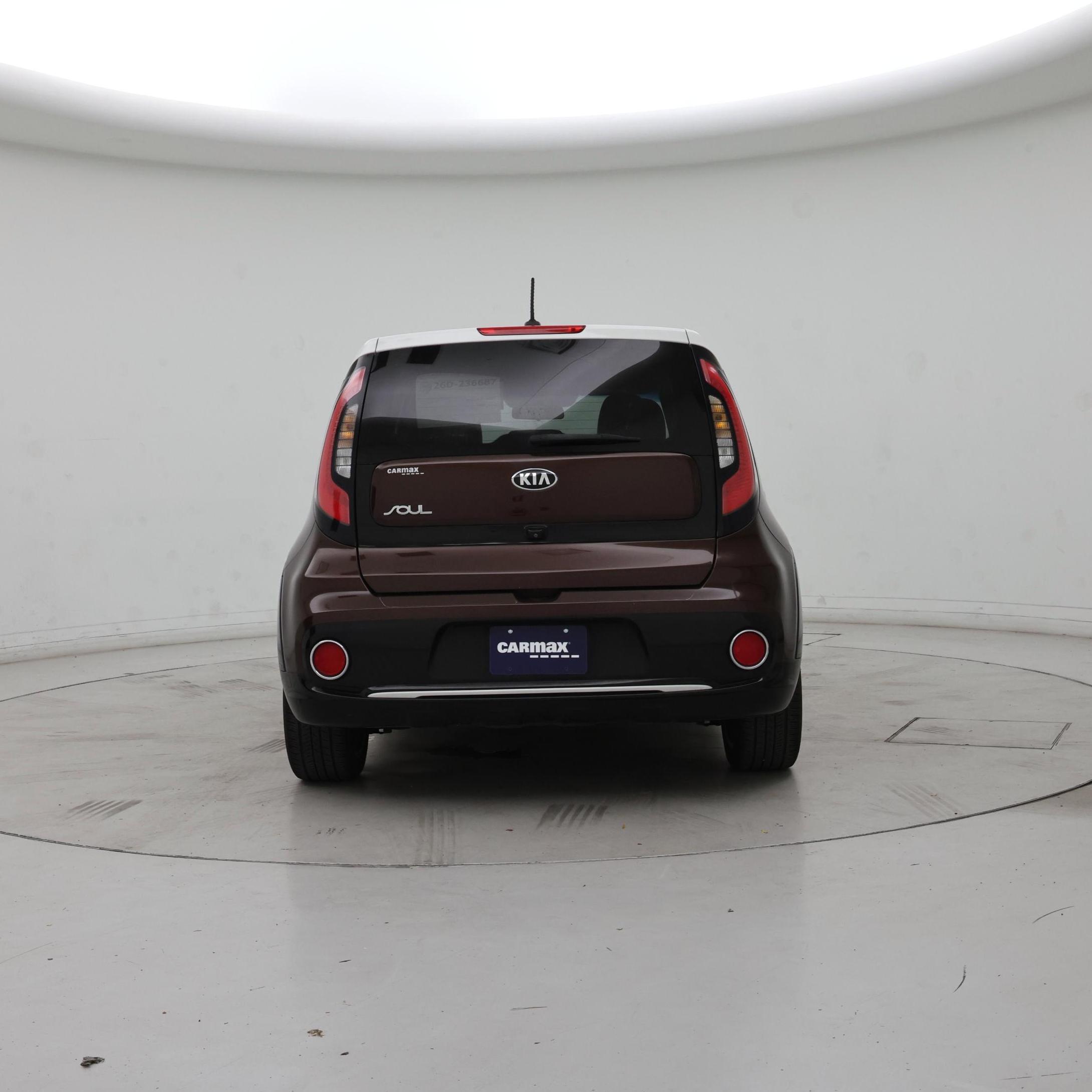 Thumbnail: 2017 Kia Soul - 6