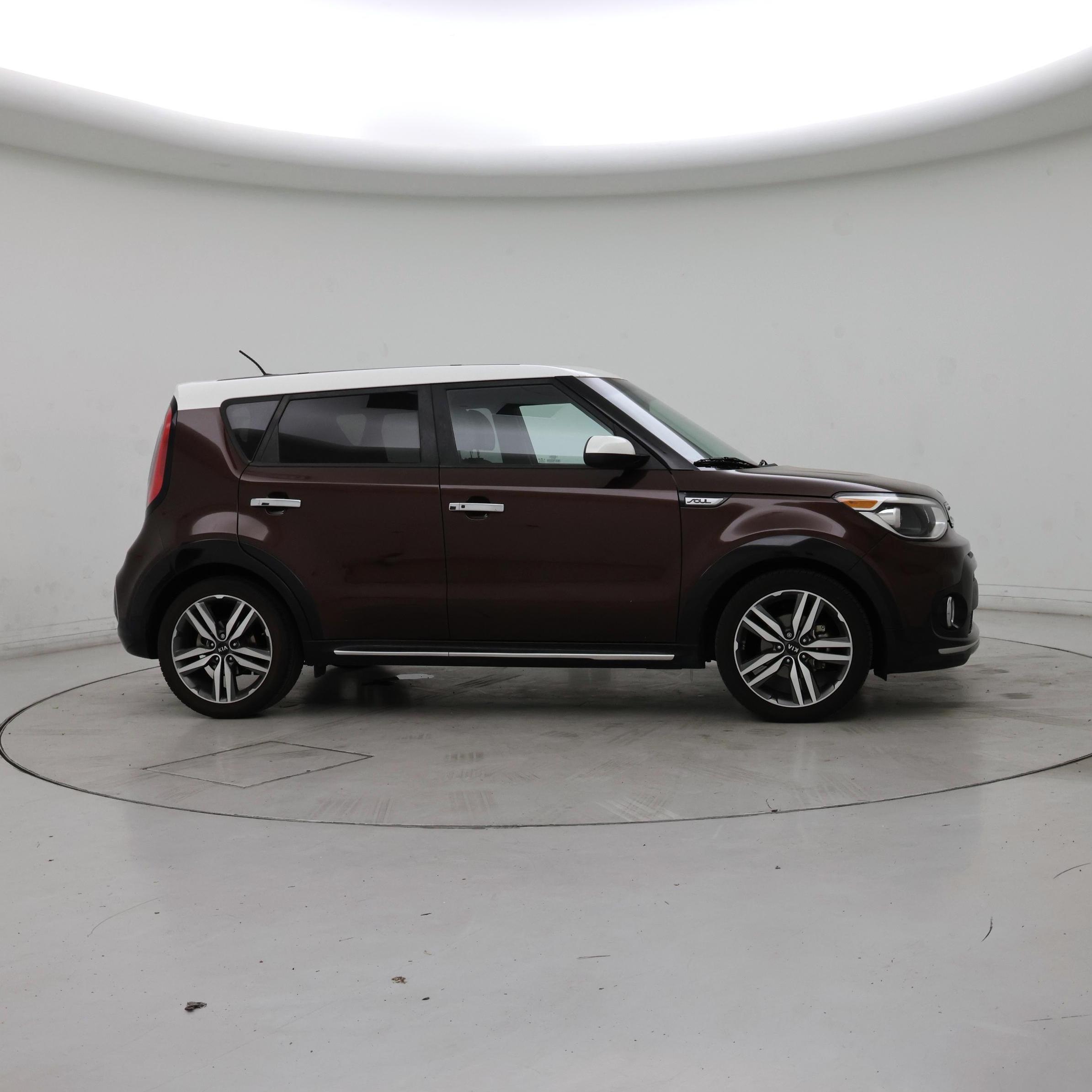 Thumbnail: 2017 Kia Soul - 7