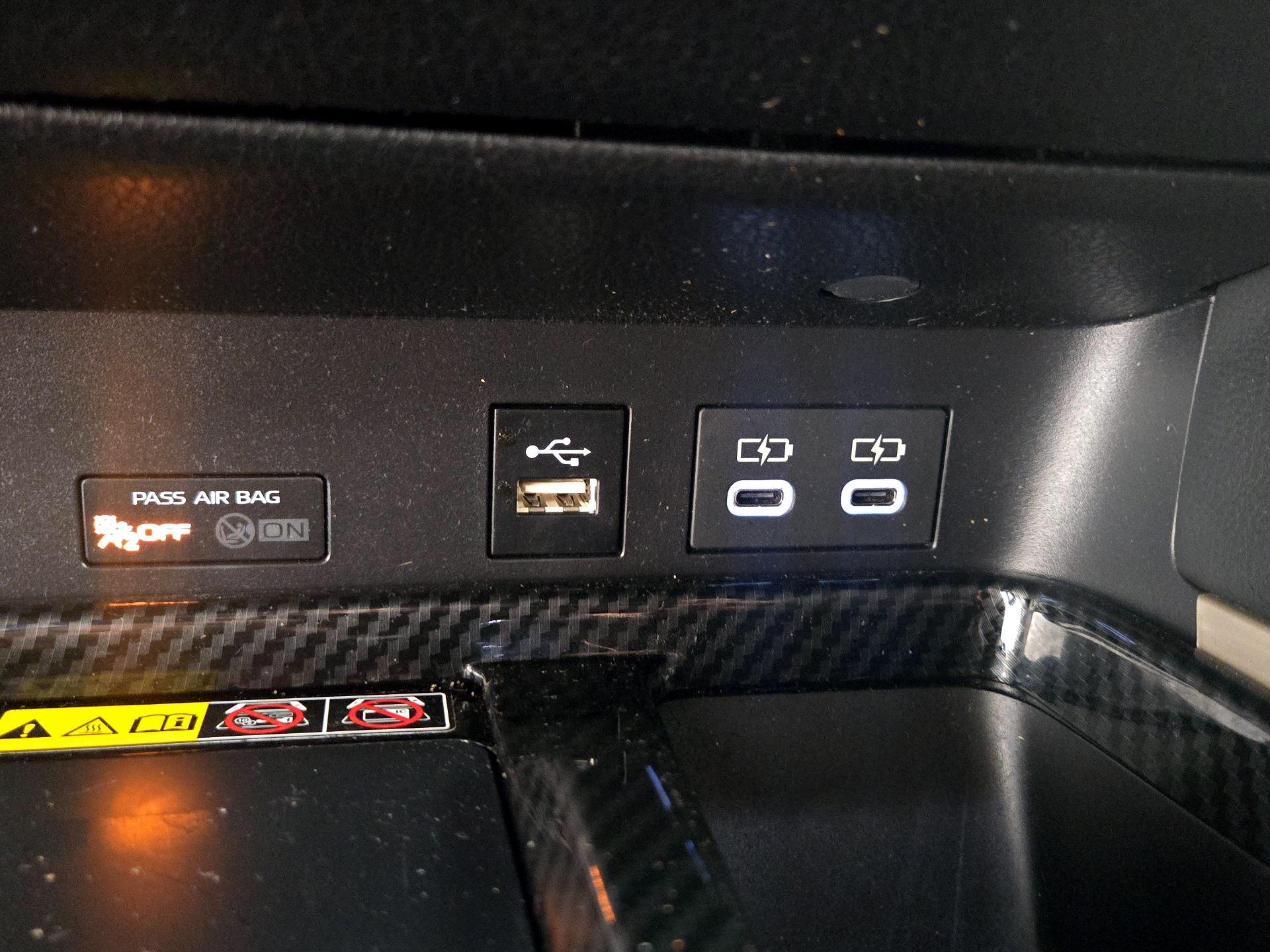 Thumbnail: 2025 Toyota Camry - 19