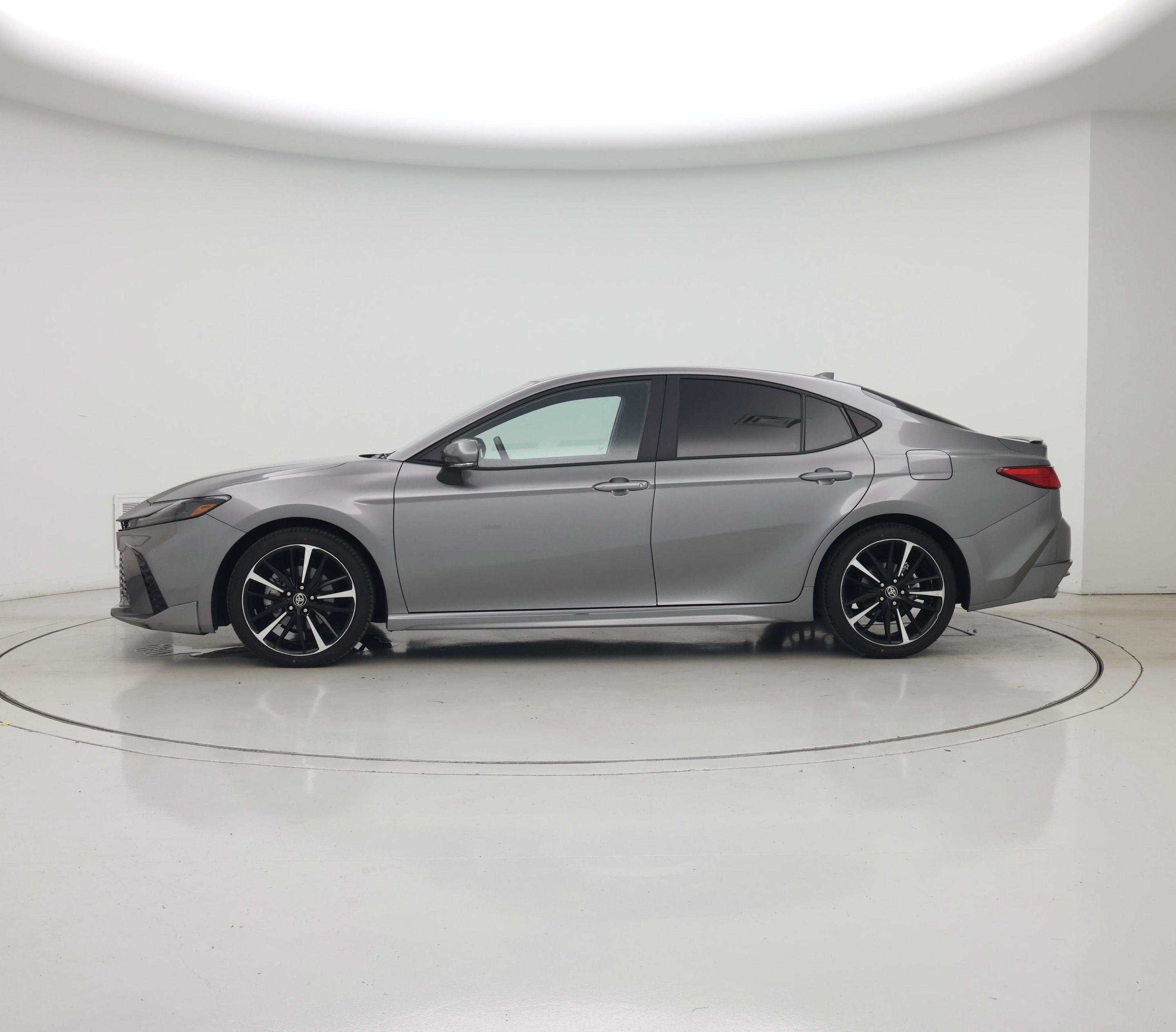 Thumbnail: 2025 Toyota Camry - 3