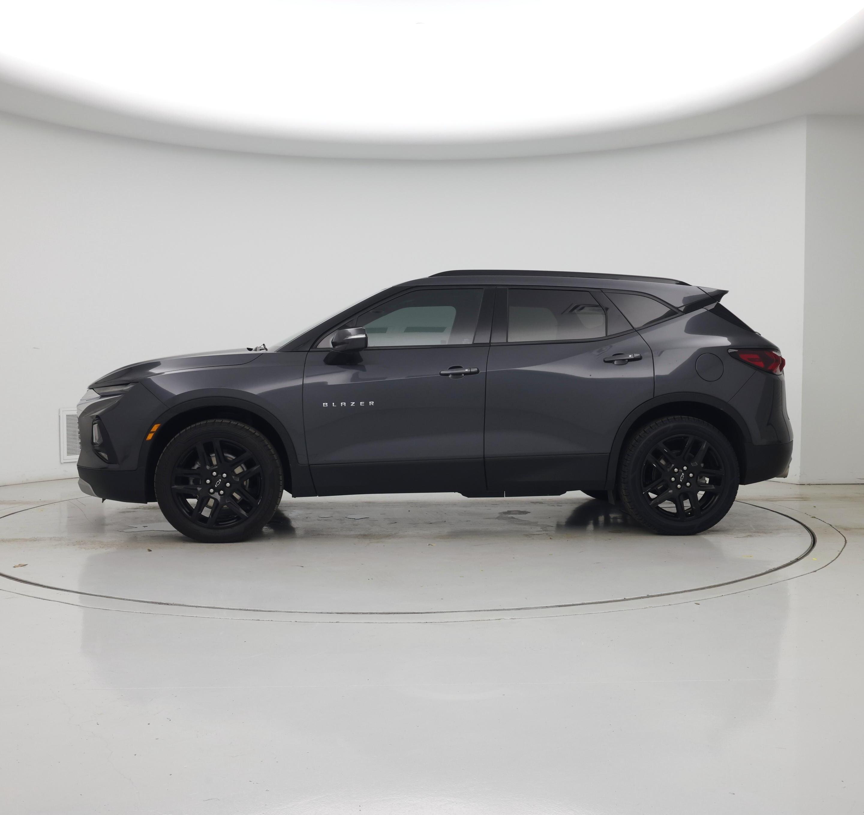 Thumbnail: 2022 Chevrolet Blazer - 3