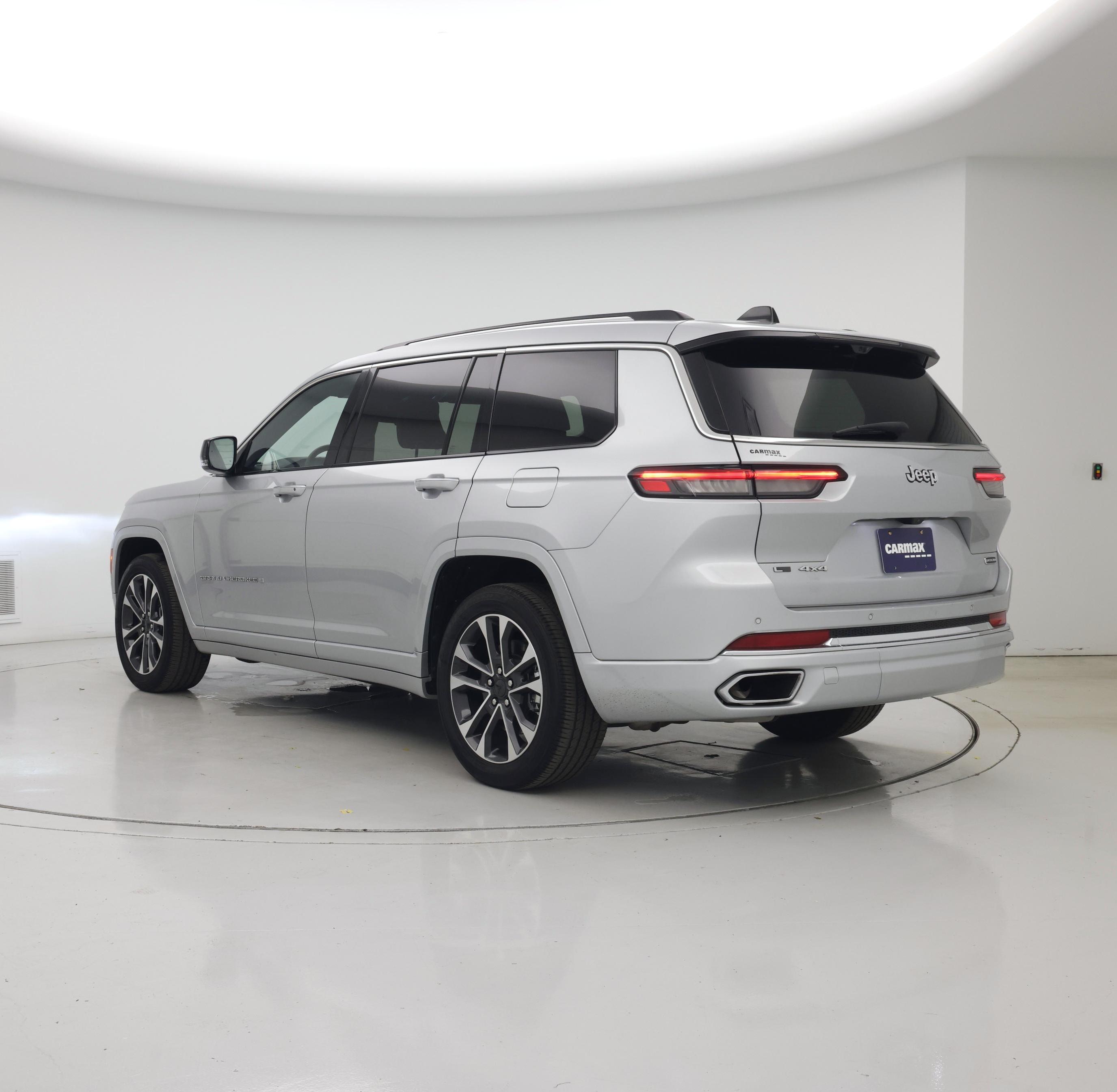 Thumbnail: 2023 Jeep Grand Cherokee L - 2
