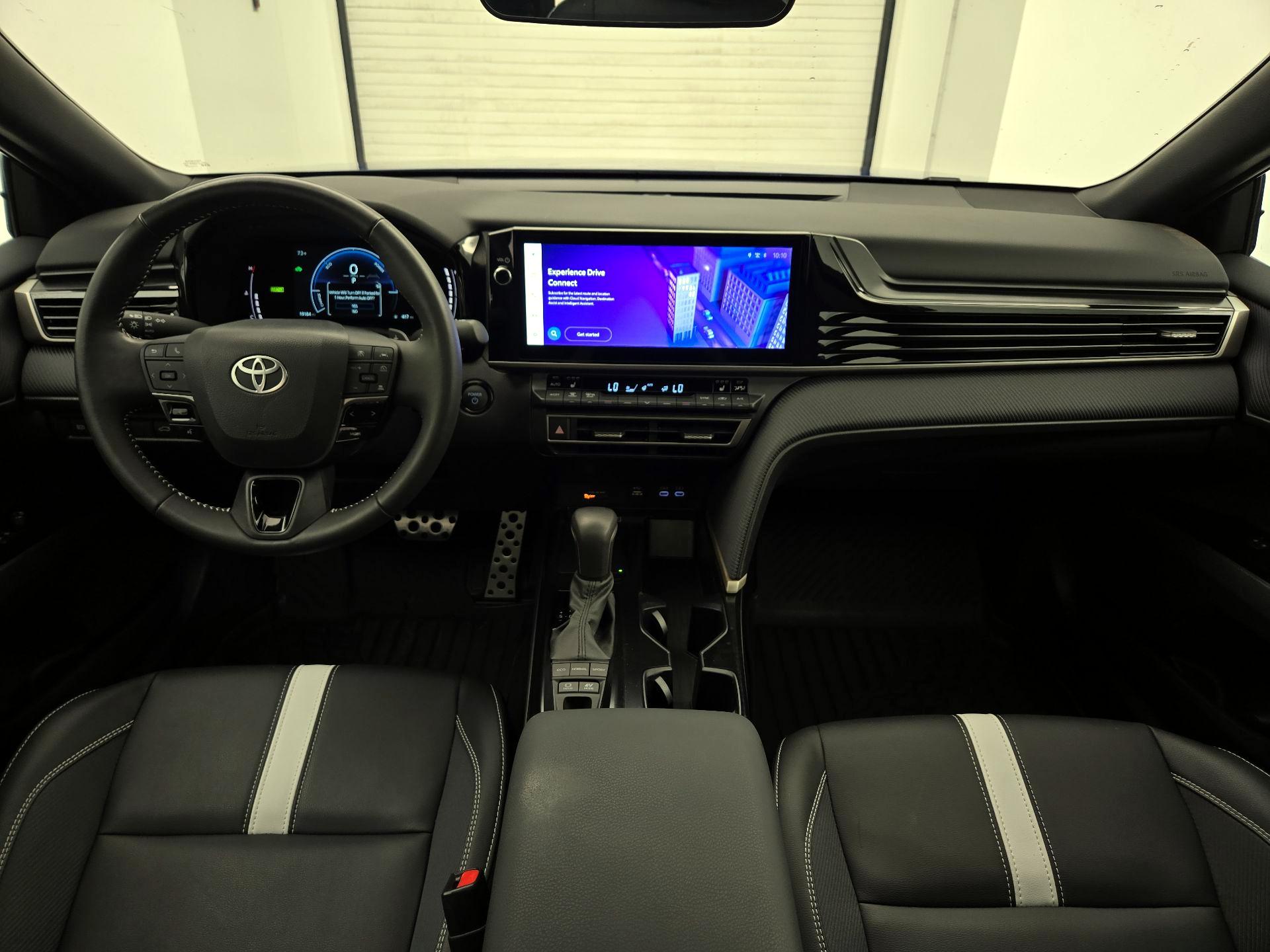 Thumbnail: 2025 Toyota Camry - 9
